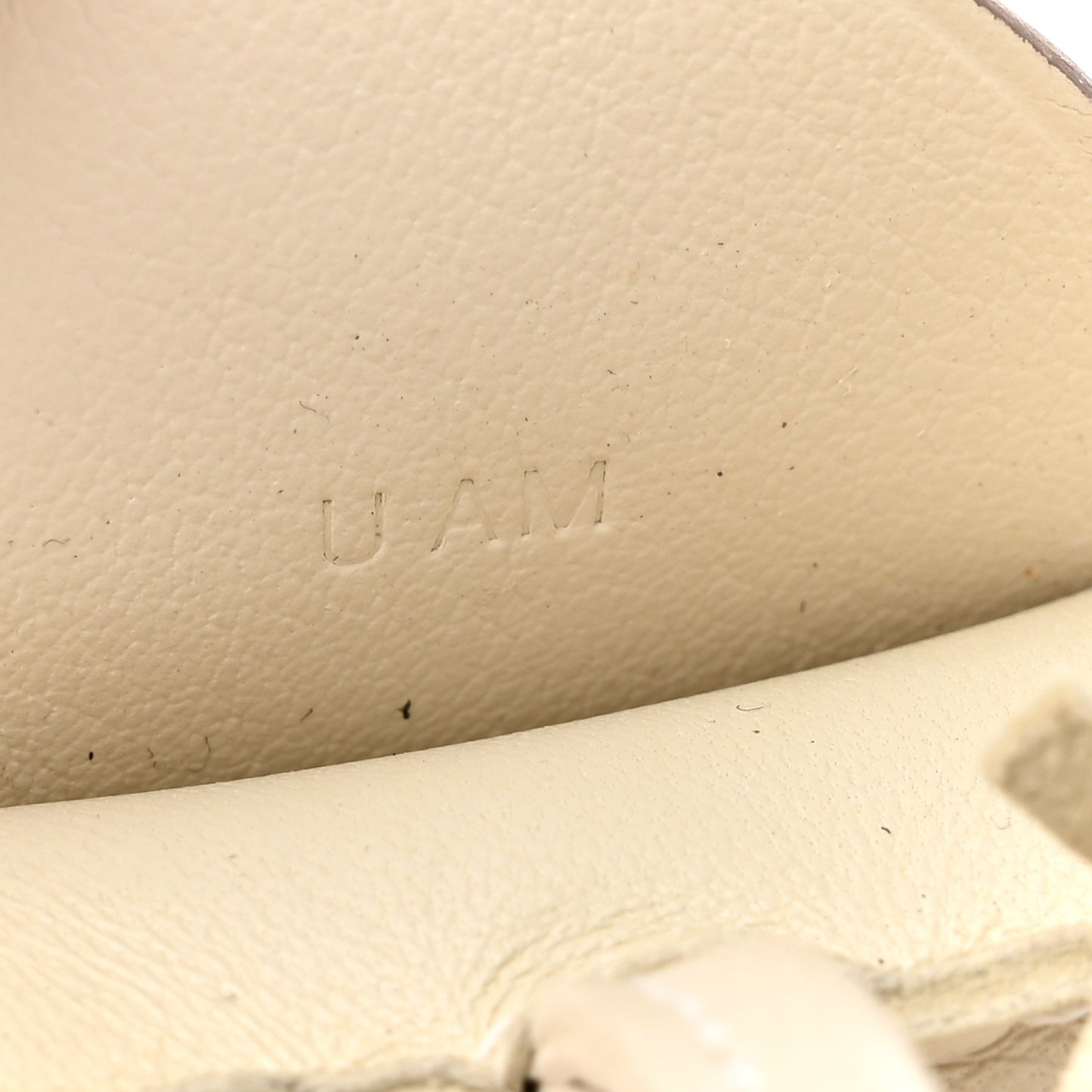 Milo Lambskin Matte Alligator Touch Grigri Rodeo Pegase Horse Bag Charm MM Craie Nata Beton