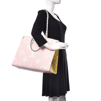 Louis Vuitton Monogram Giant Onthego GM Rouge Rose 2 of 11