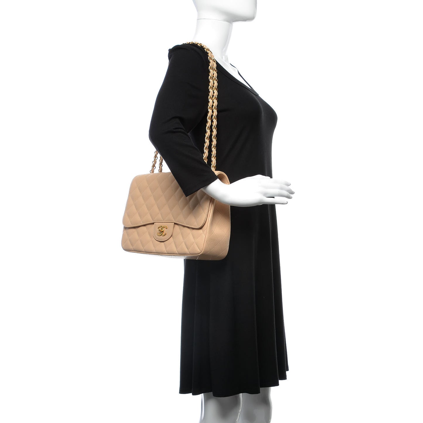 Caviar Quilted Jumbo Single Flap Beige Clair