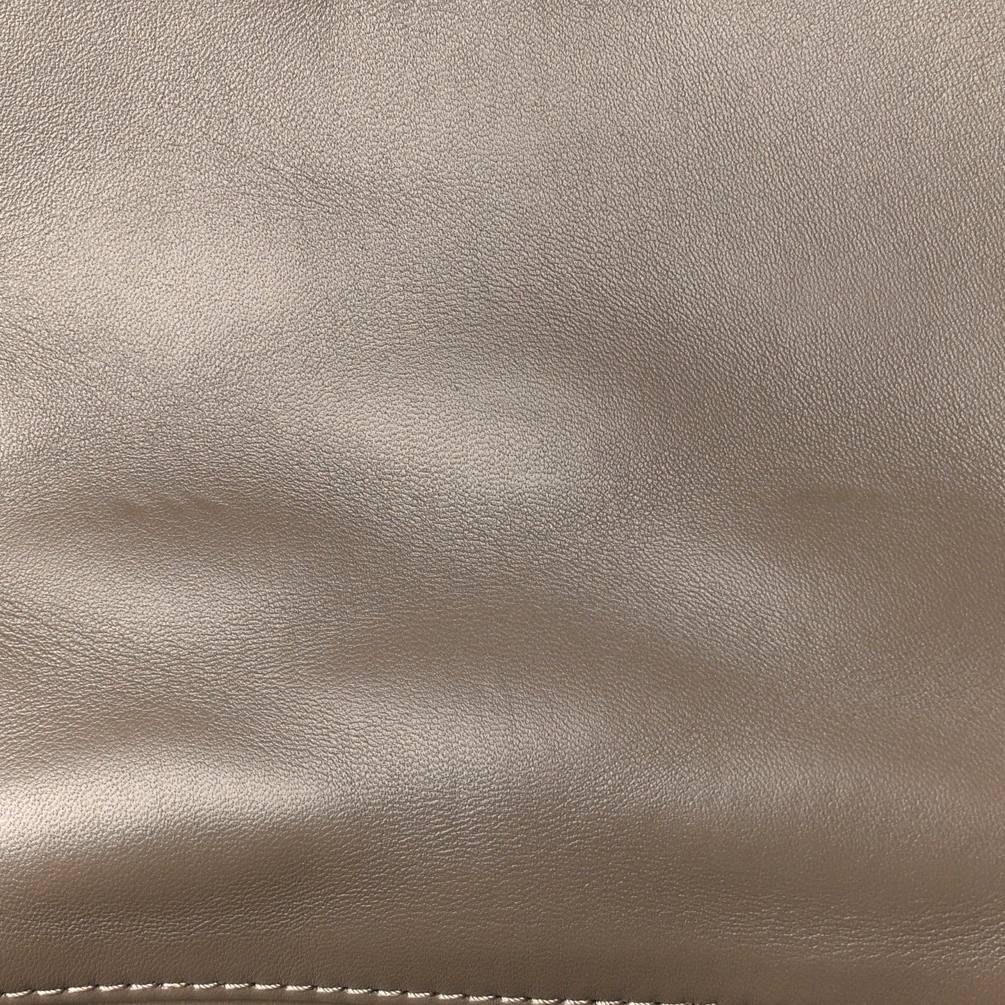 Lambskin Malletage Top Handle GO-14 MM Taupe