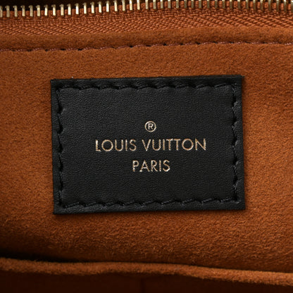 Louis Vuitton Empreinte Monogram Giant Onthego MM Black 6 of 12