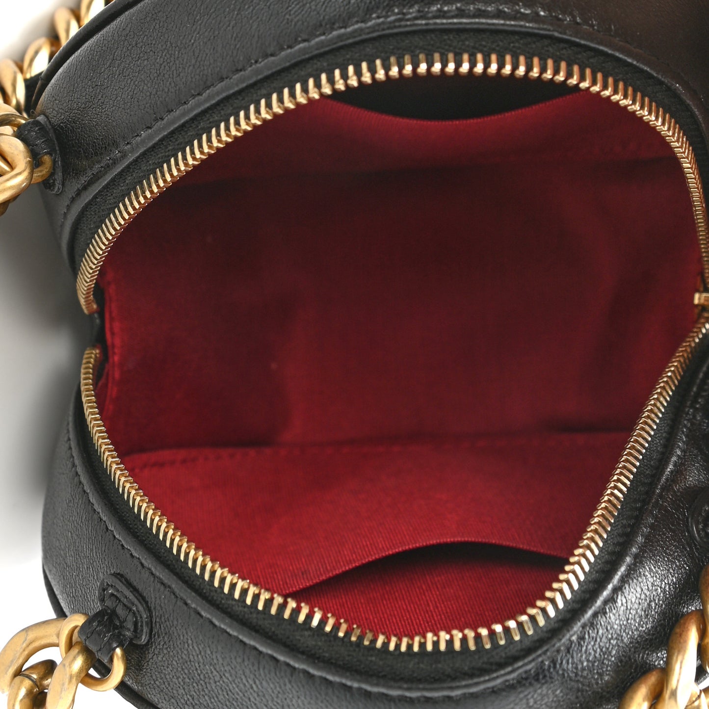 Shiny Goatskin Quilted Chanel 19 Round Clutch With Chain Black