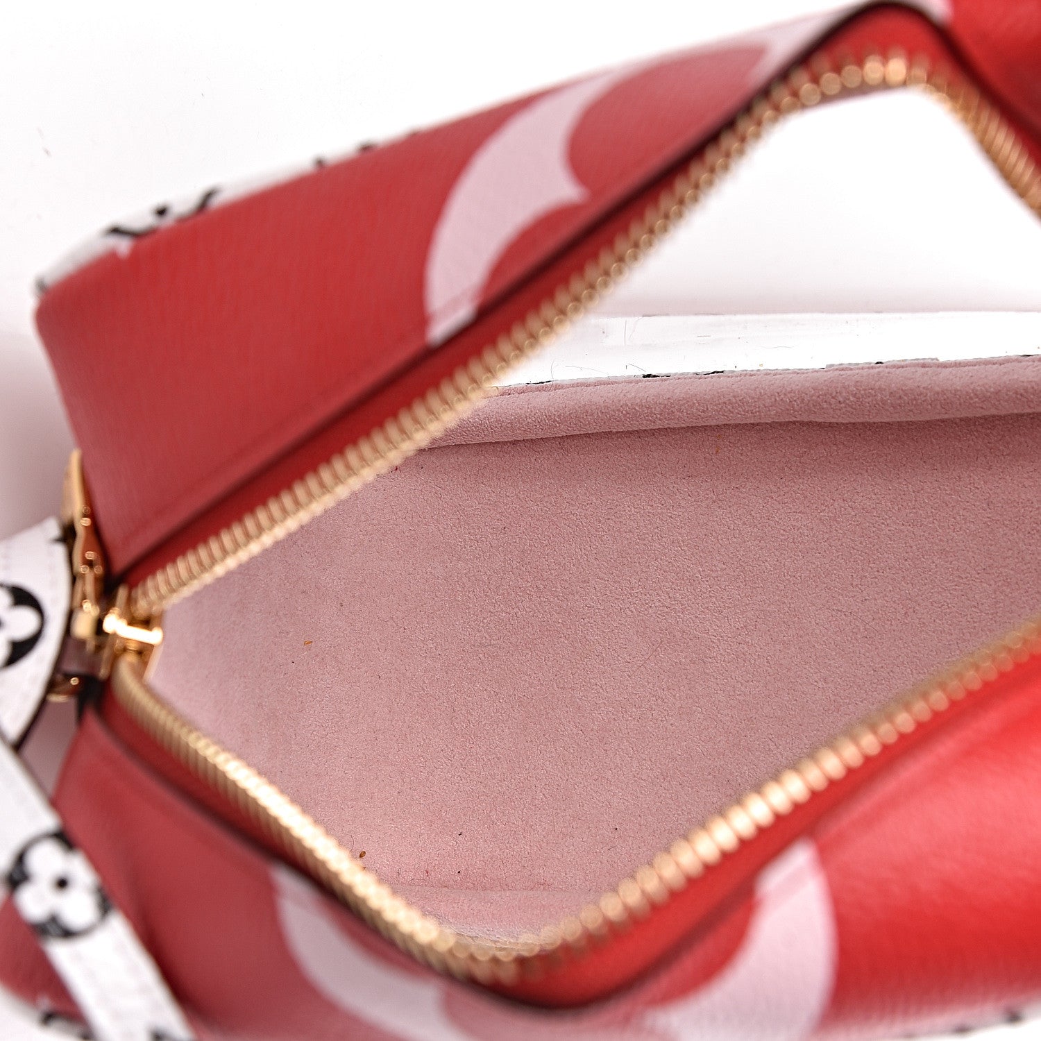 Louis Vuitton Monogram Giant Beach Pouch Rouge 5 of 12