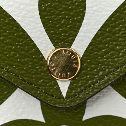 Louis Vuitton Monogram Giant Kirigami Pochette Set 12 of 13