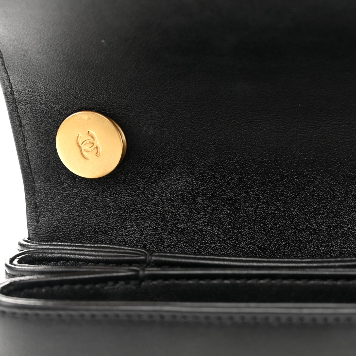 Calfskin Quilted Pearl Jewel Chain Flap Black