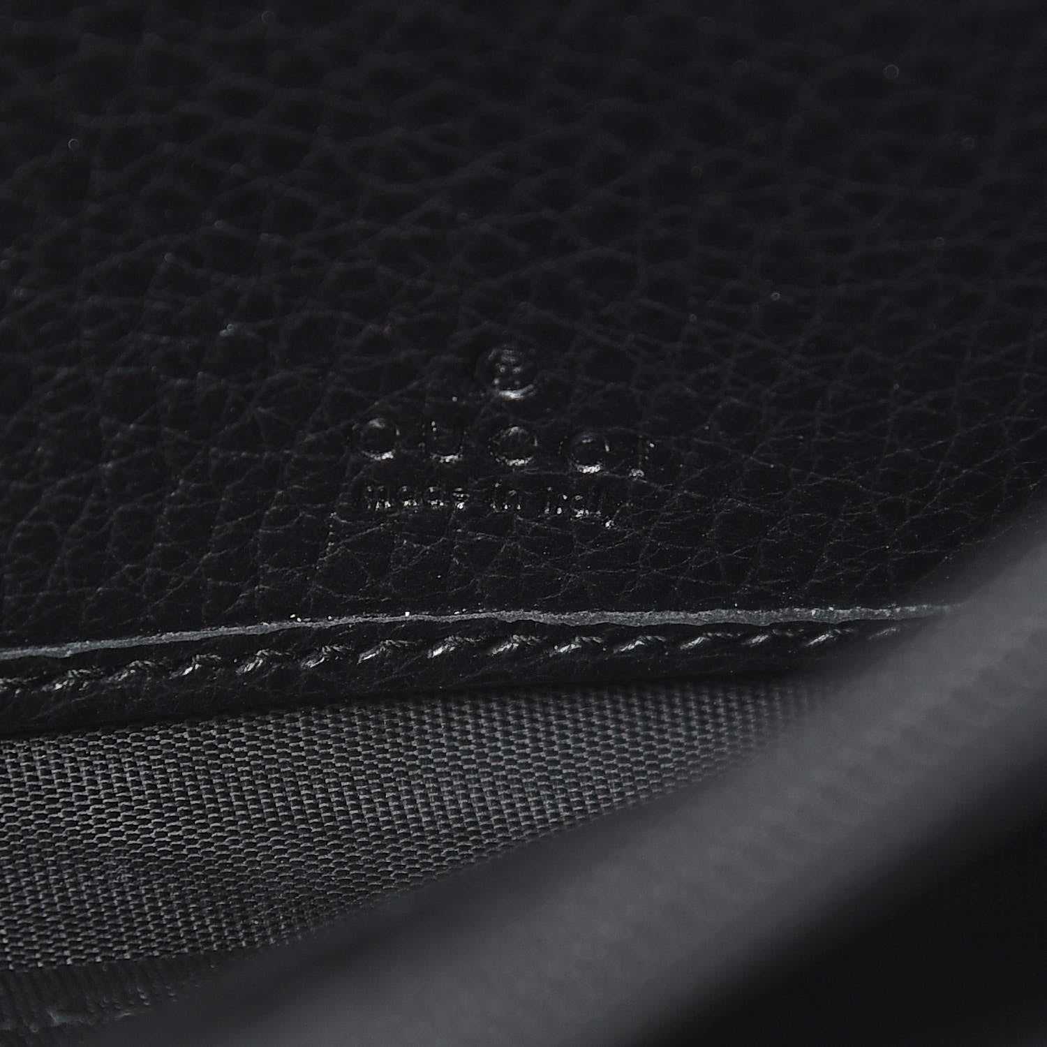 Gucci Dollar Calfskin Swing Continental Wallet Black 7 of 8