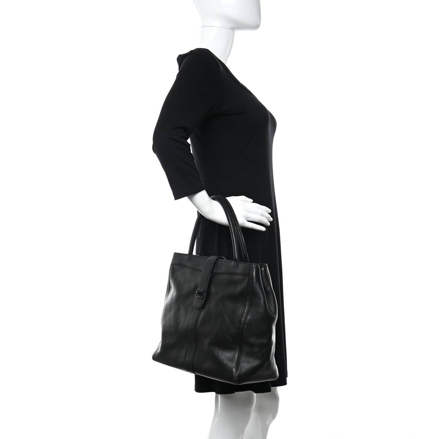 Chanel Lambskin CC Tote Black 2 of 14