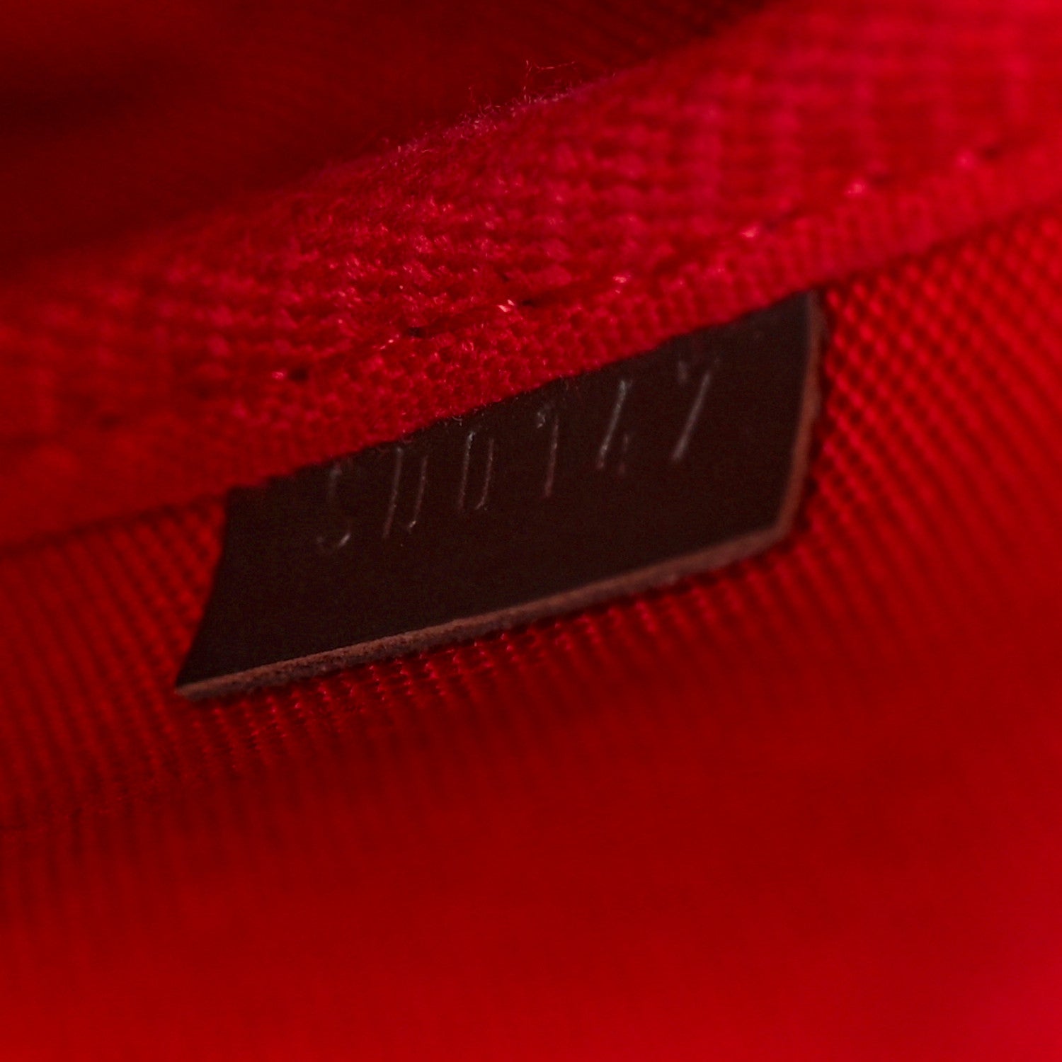 Louis Vuitton Damier Ebene Favorite MM 8 of 11