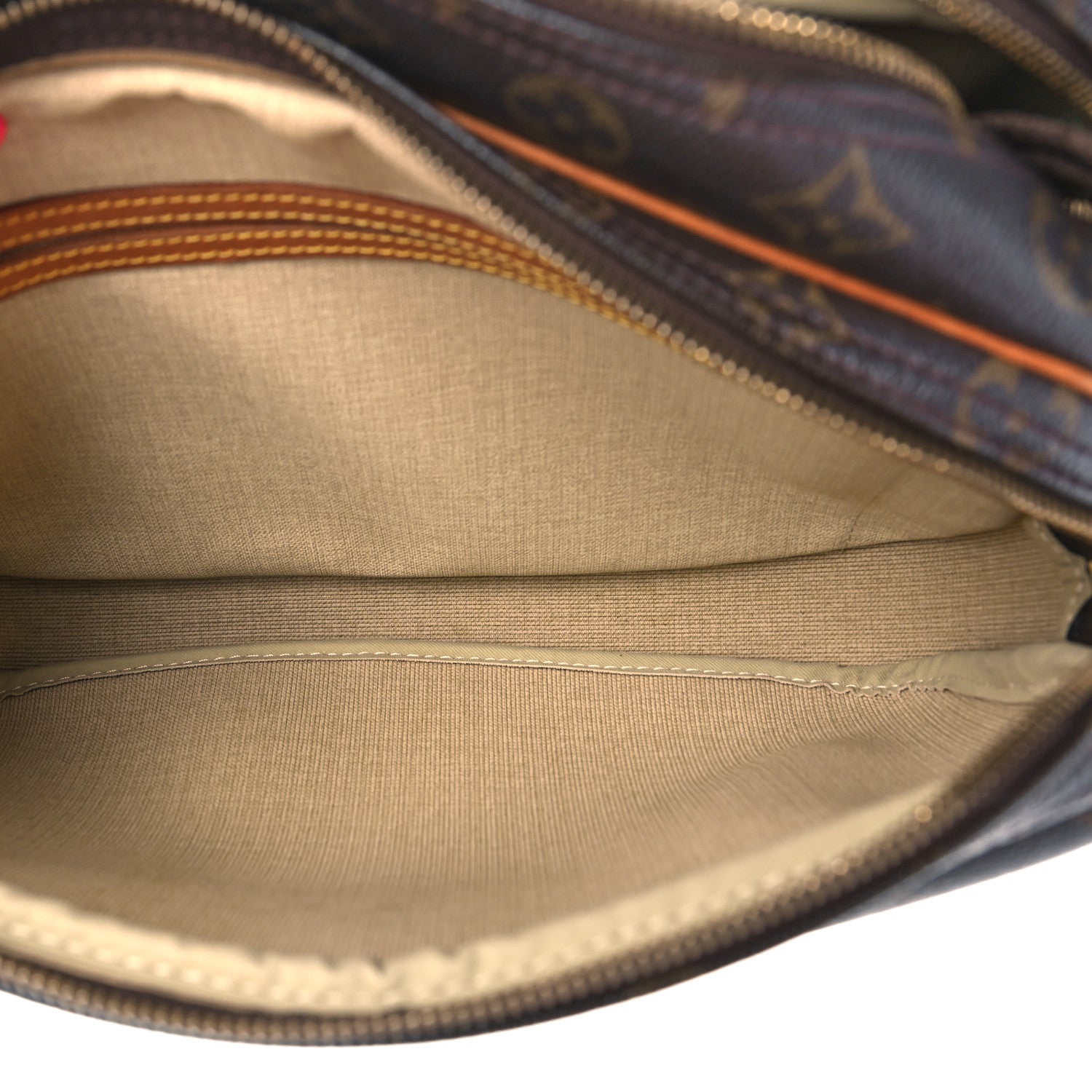 Louis Vuitton Monogram Reporter PM 5 of 12