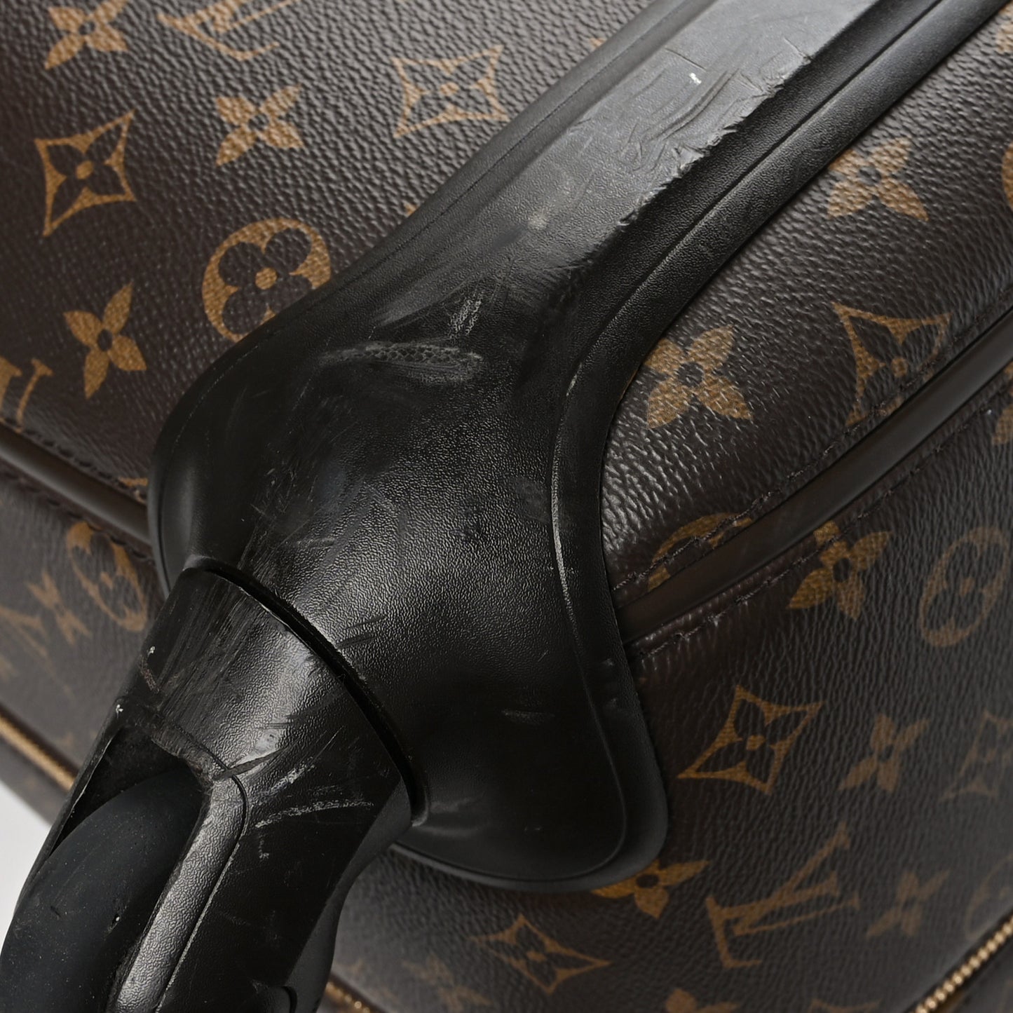 Monogram Zephyr 70