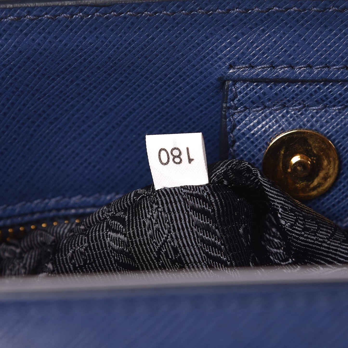 Saffiano Lux Medium Tote Bluette