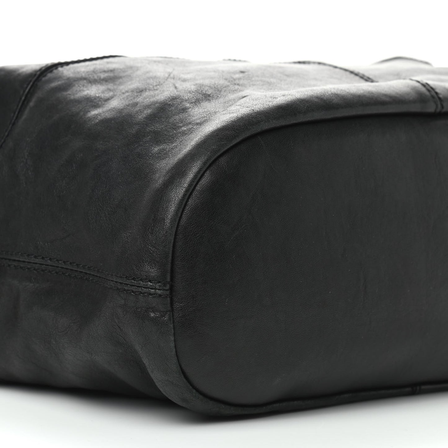 Lambskin Medium Nightingale Black