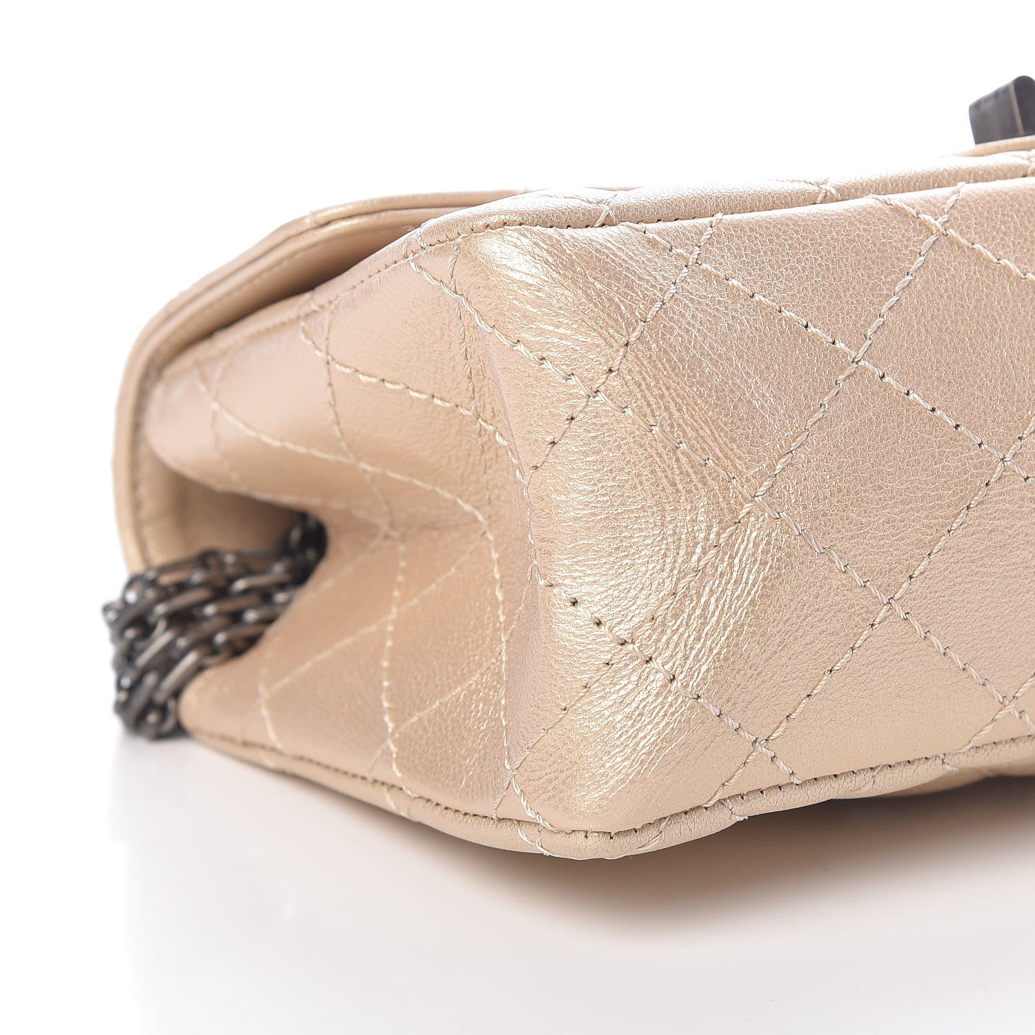Chanel Metallic Sheepskin Quilted 2.55 Reissue Mini Flap Beige 9 of 11