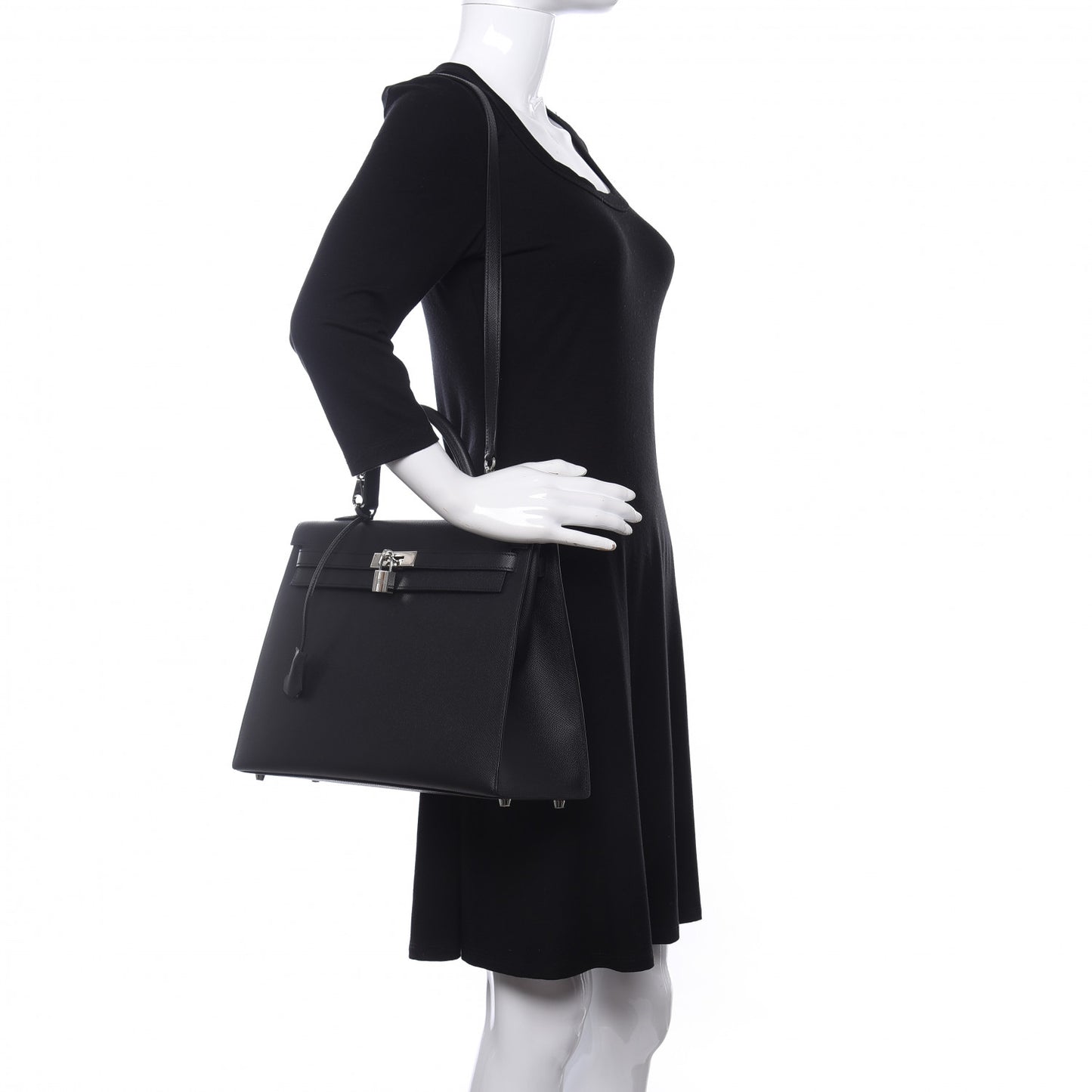 Epsom Kelly Sellier 35 Black