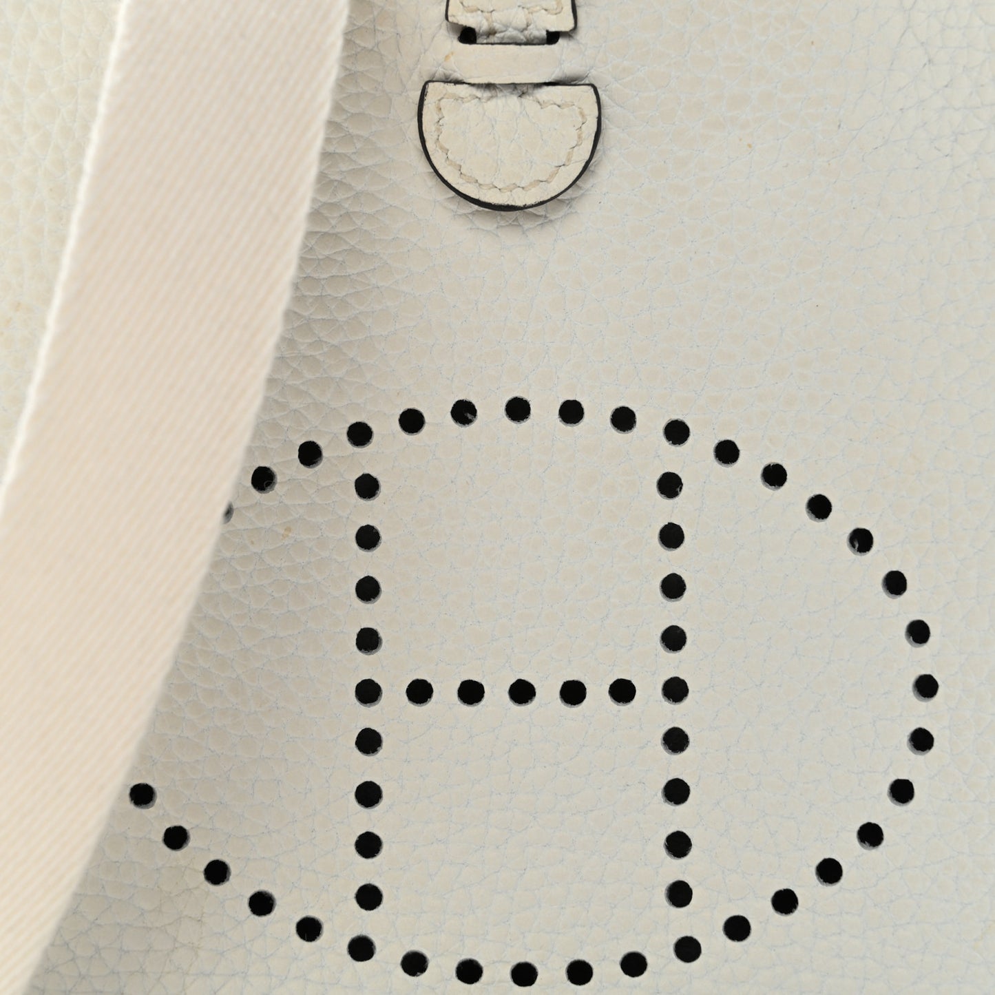 Taurillon Clemence Amazone Evelyne TPM New White