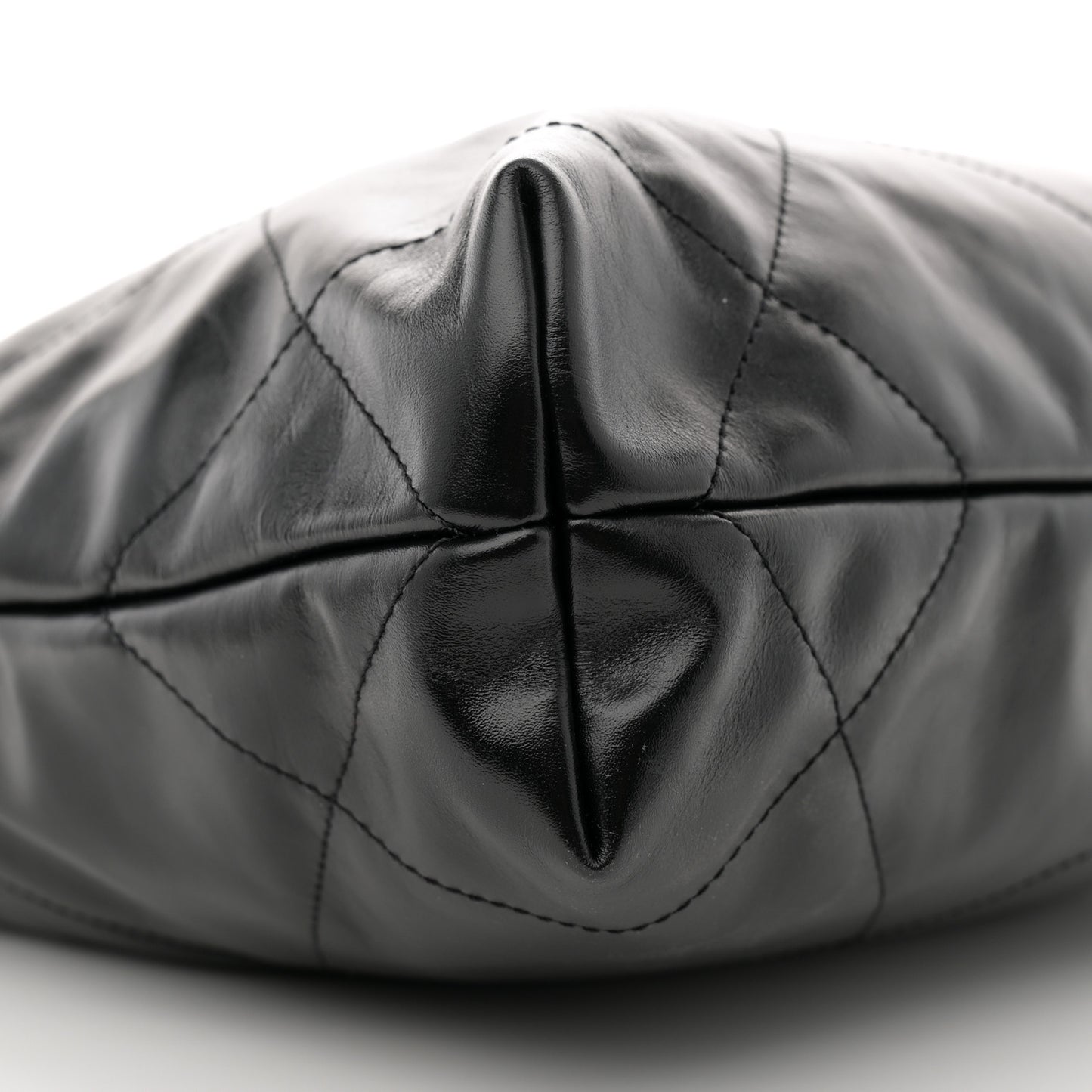Shiny Calfskin Quilted Small Chanel 22 Black