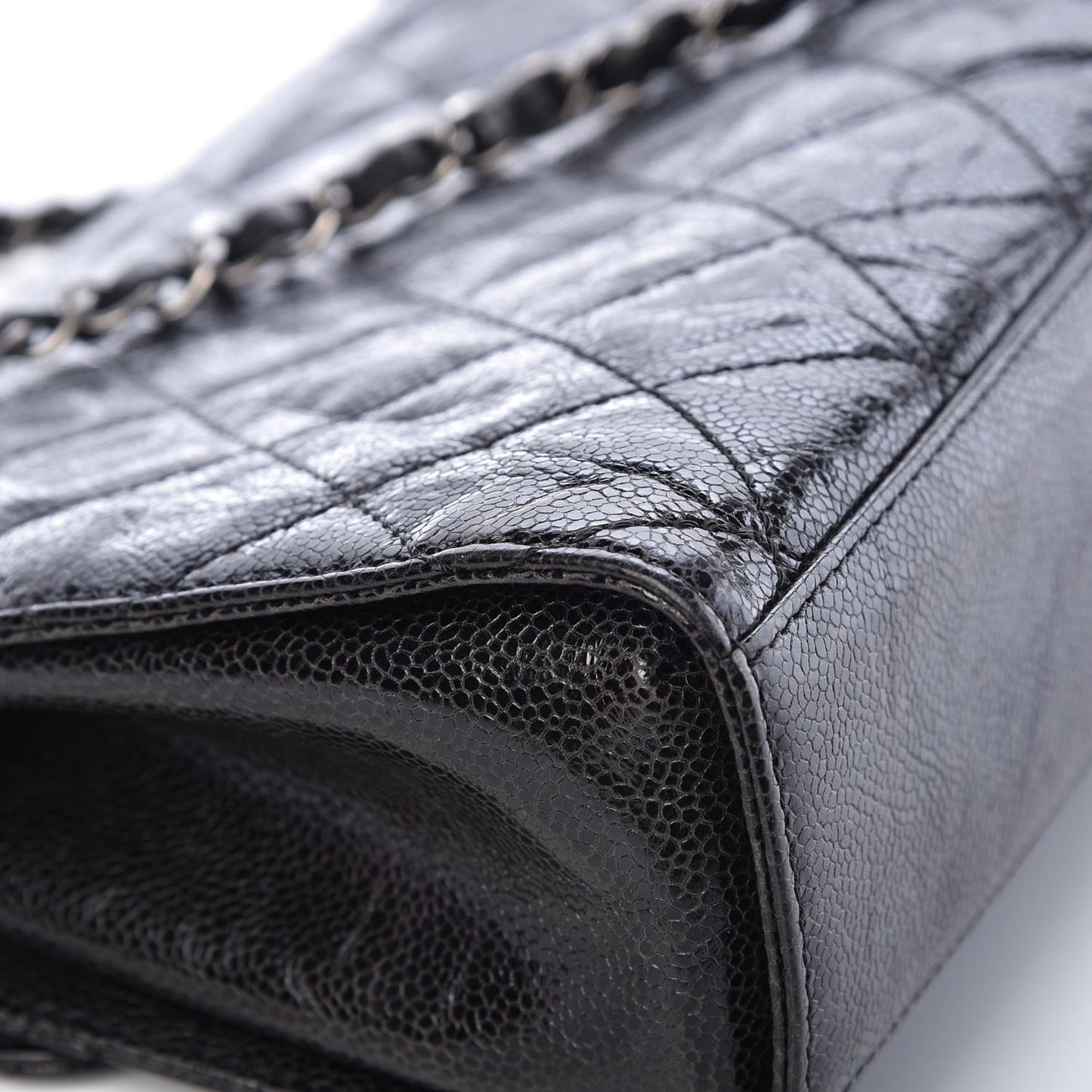Crumpled Grained Calfskin Medium CC Crave Flap Black