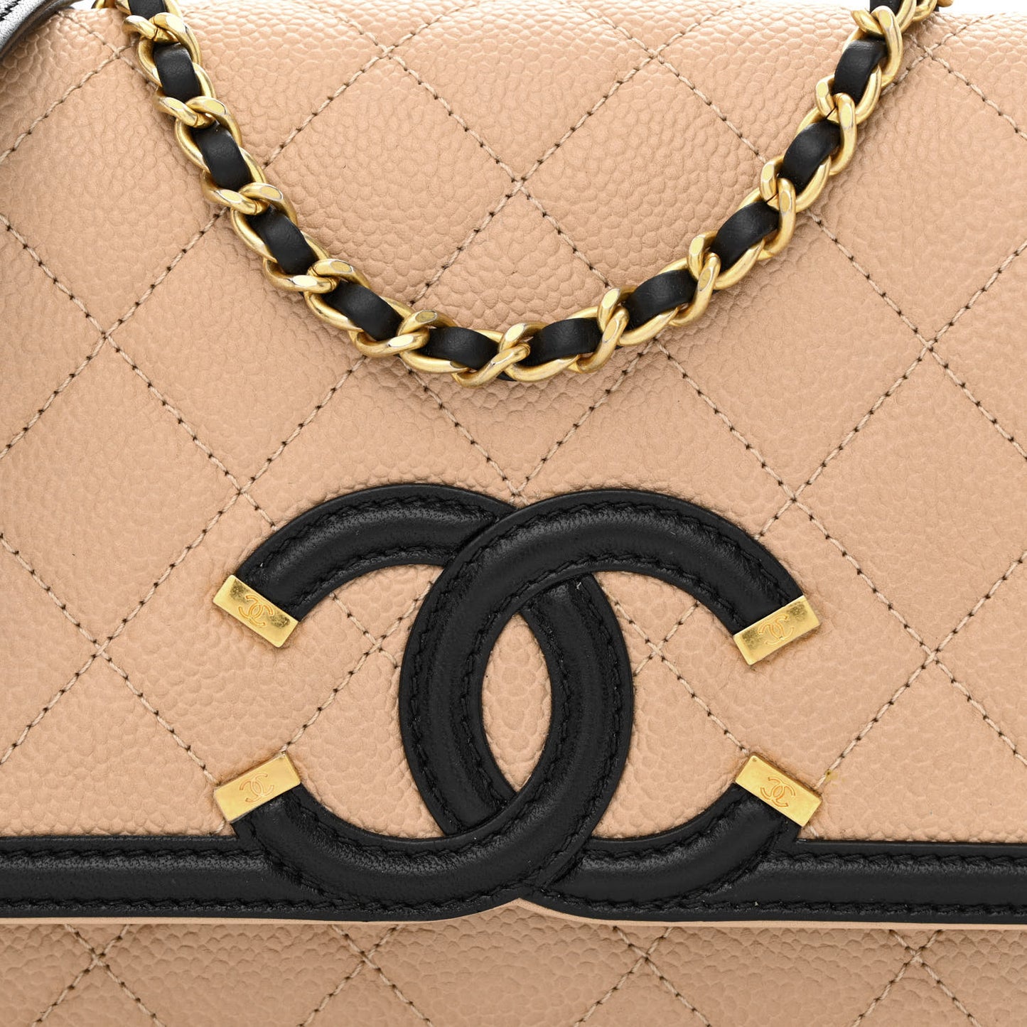 Caviar Quilted Small CC Filigree Flap