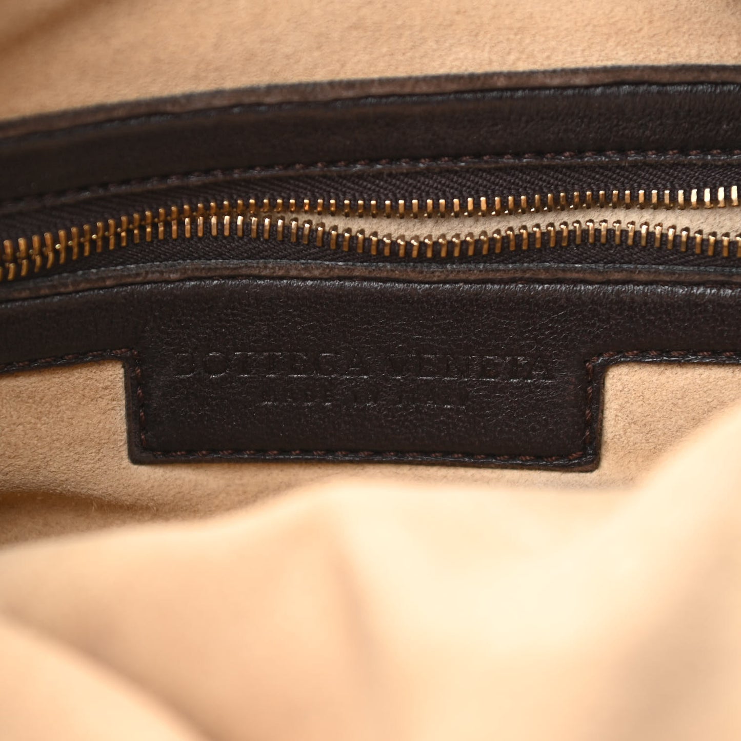 Nappa Intrecciato Medium Veneta Hobo Ebano