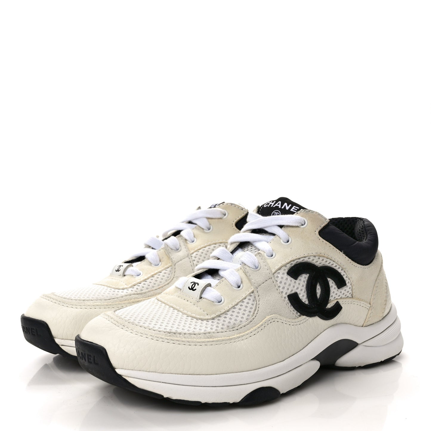 Mesh Suede Calfskin Grained Calfskin Womens CC Sneakers 38 White Black