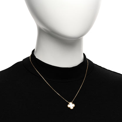 Van Cleef & Arpels 18K Yellow Gold Mother of Pearl Vintage Alhambra Pendant Necklace 2 of 5