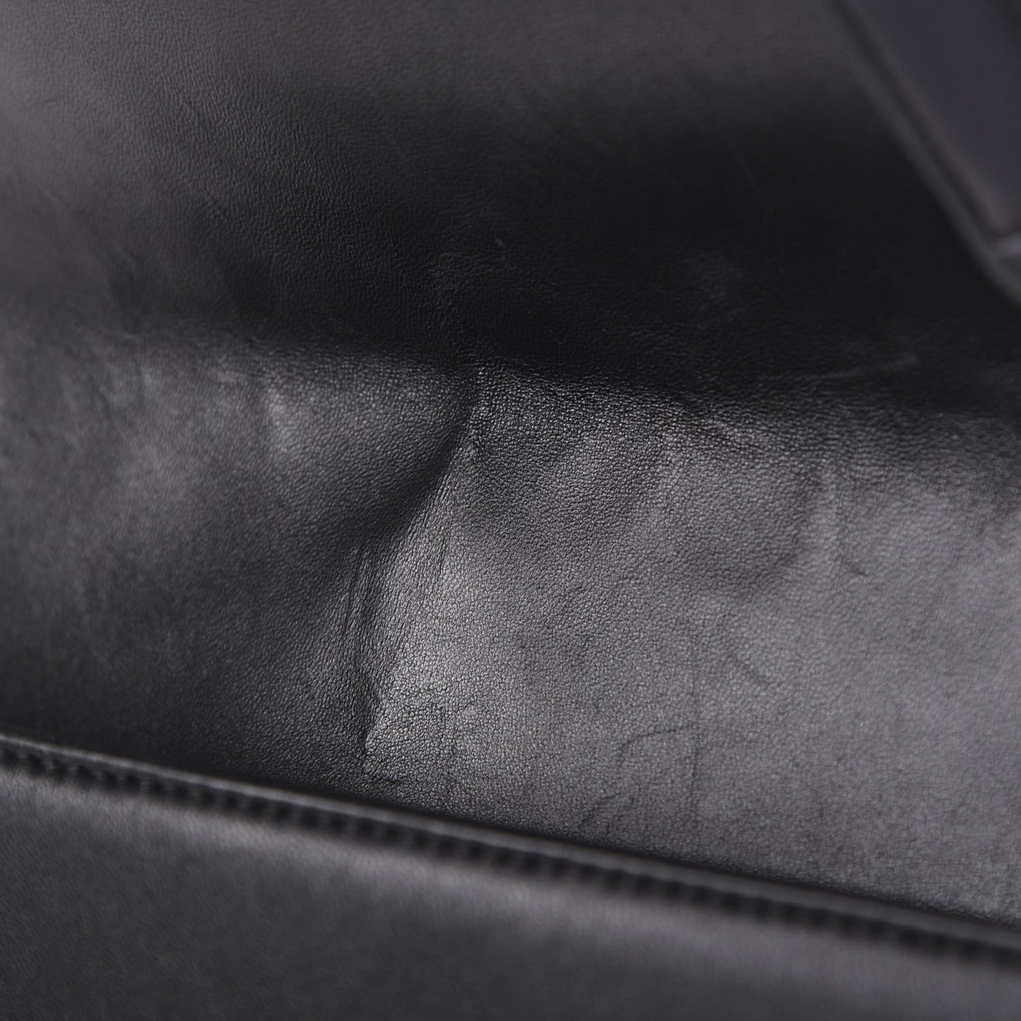 Lambskin Quilted Medium Boy Flap Black