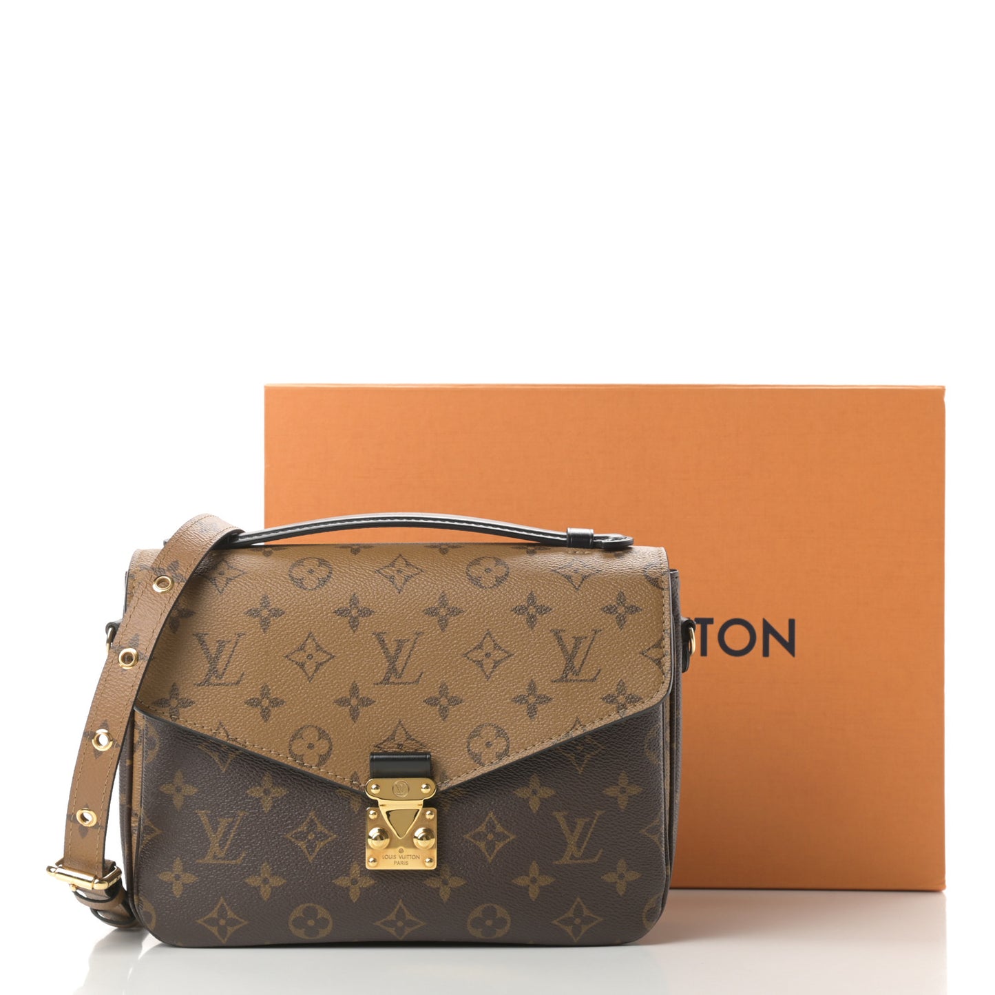 Reverse Monogram Pochette Metis