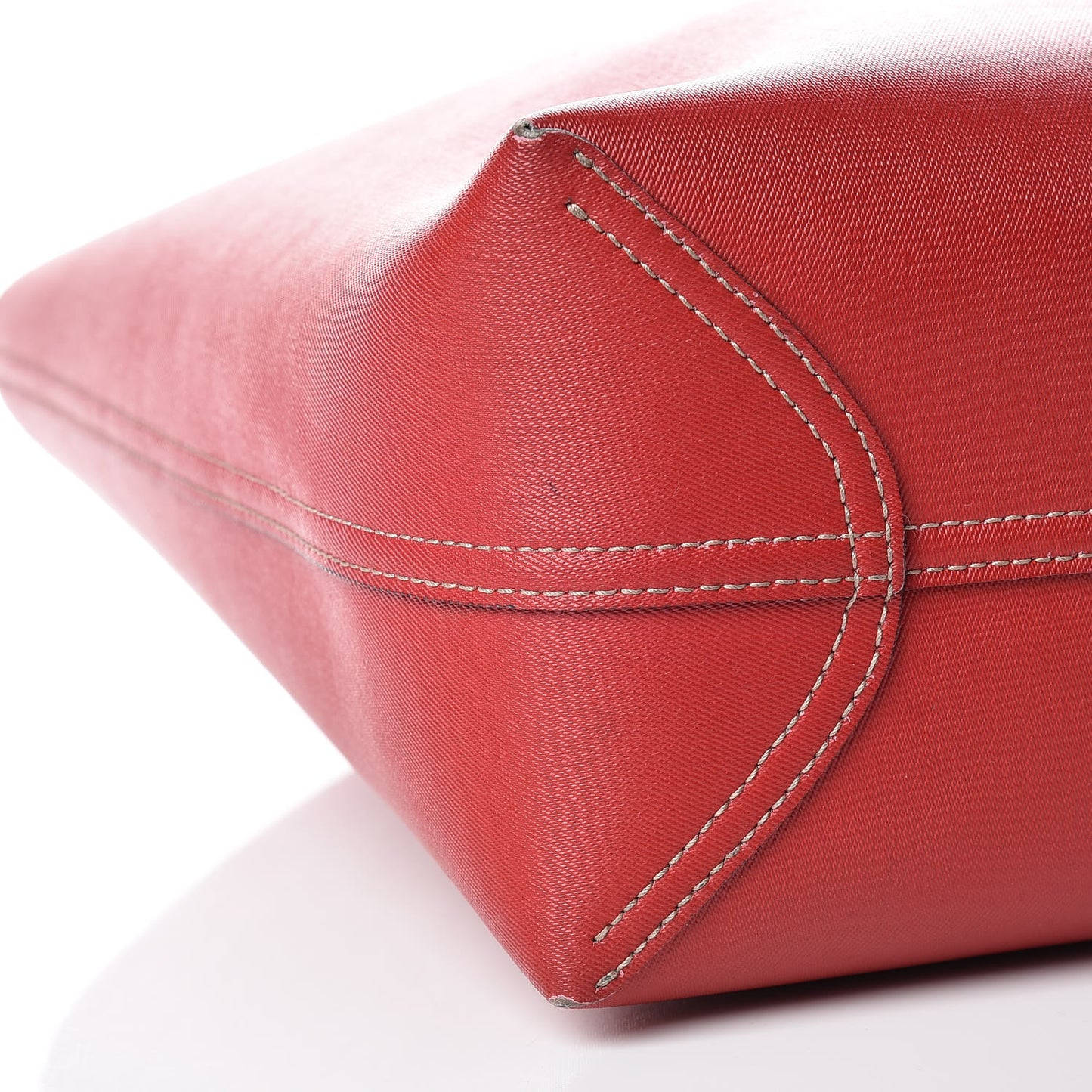 GG Supreme Monogram Medium Reversible Tote Beige Red