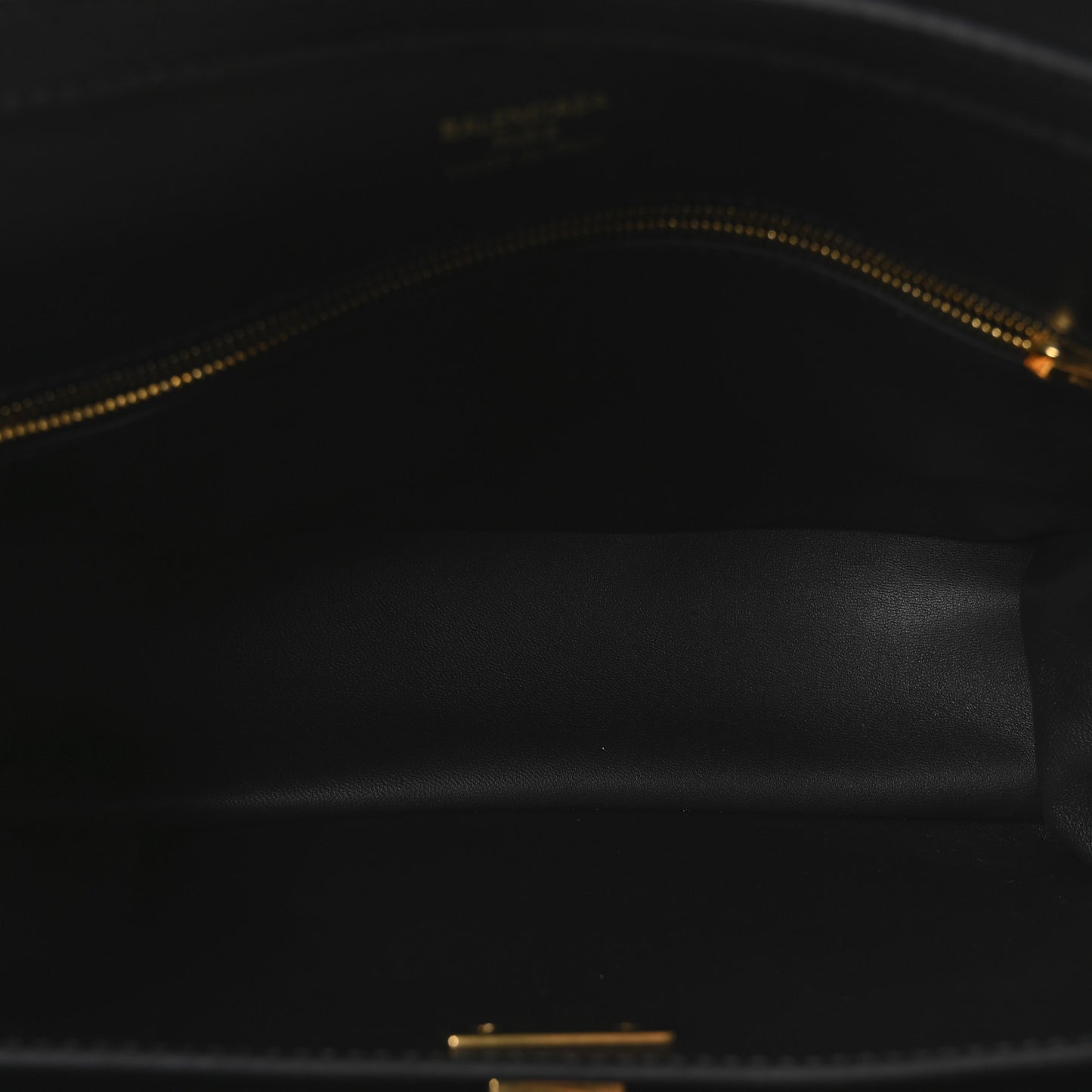 Grained Calfskin Small Rodeo Top Handle Handbag Black