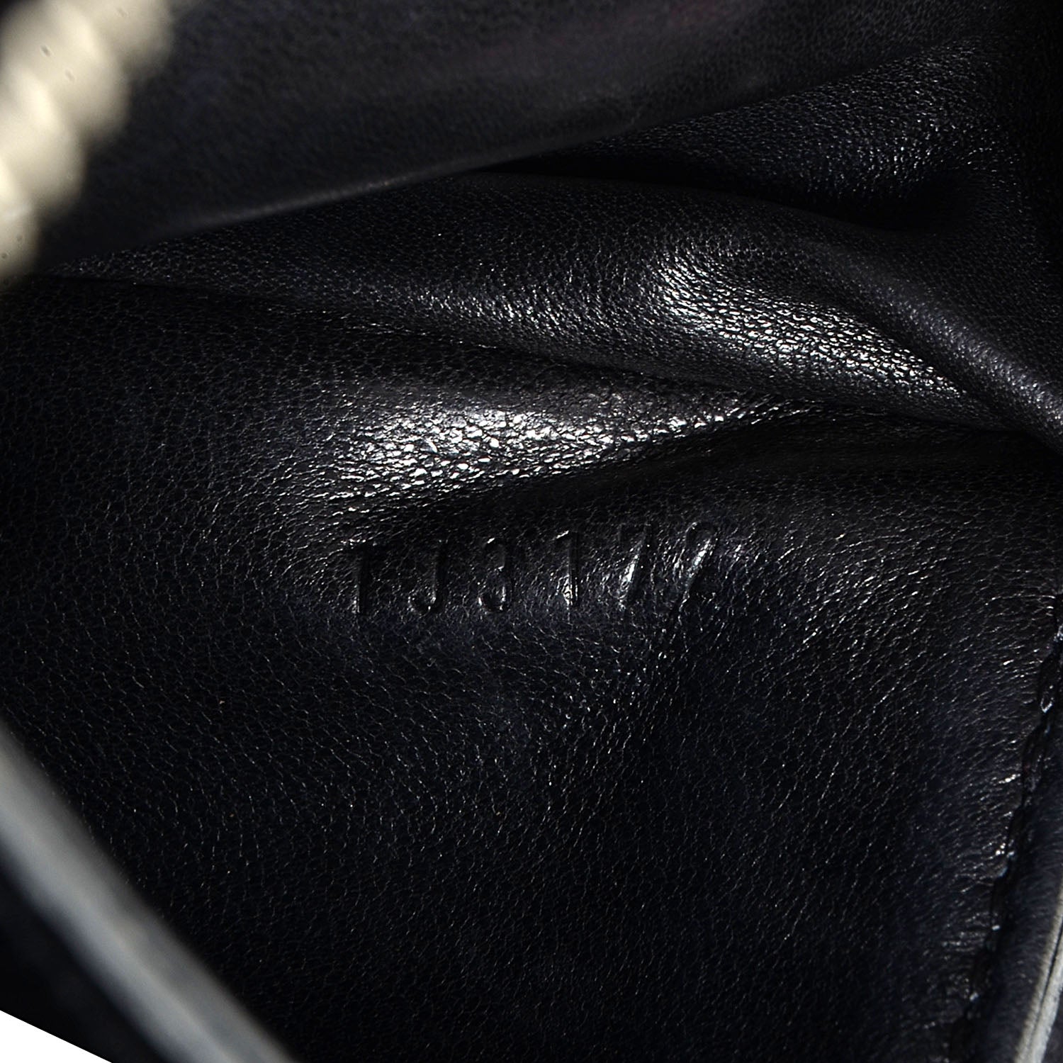 Louis Vuitton Patent Lambskin Fascination Lockit Black 7 of 7