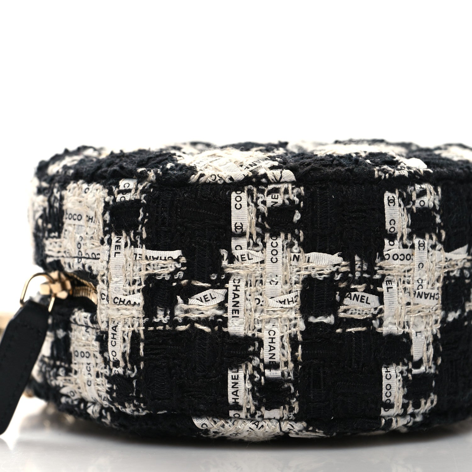 Chanel Tweed Quilted Round Clutch With Chain Black Ecru White 9 of 10