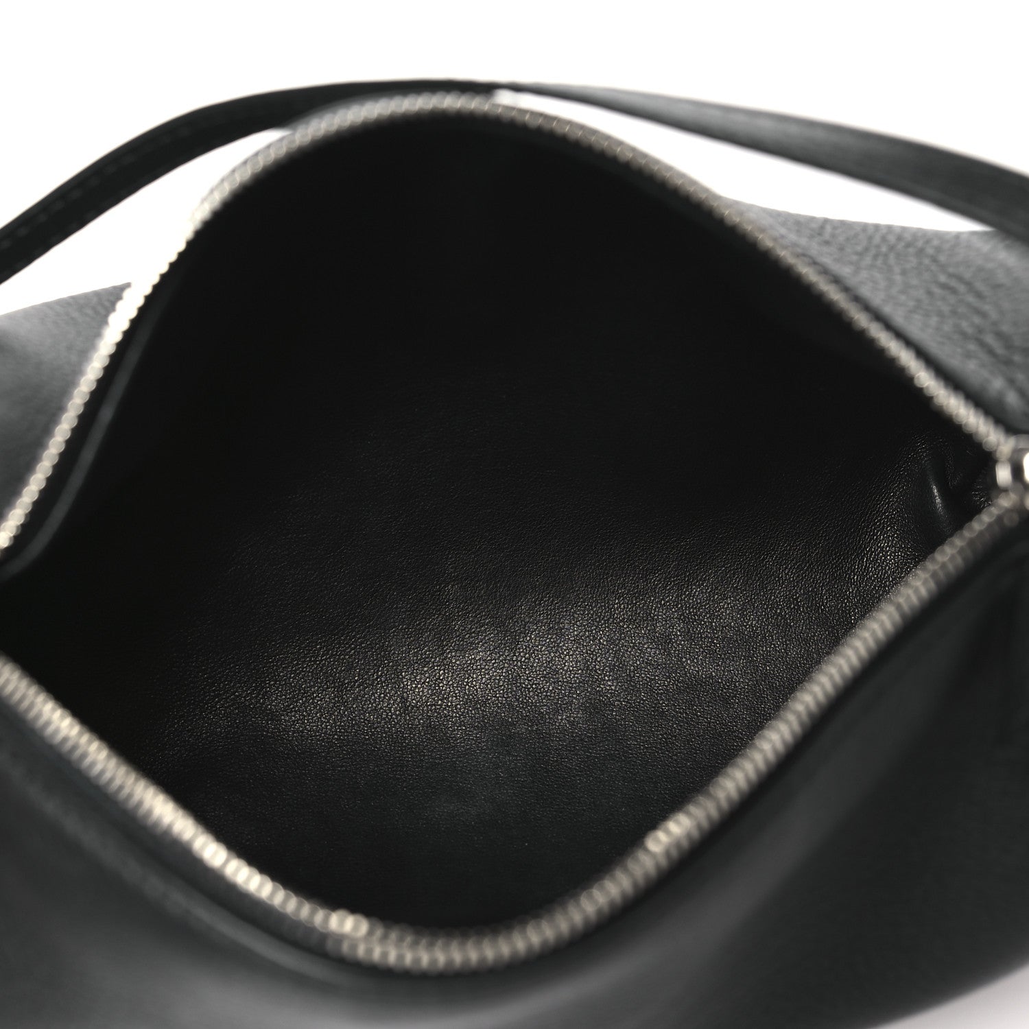 The Row Grained Calfskin 90's Bag Black 5 of 9