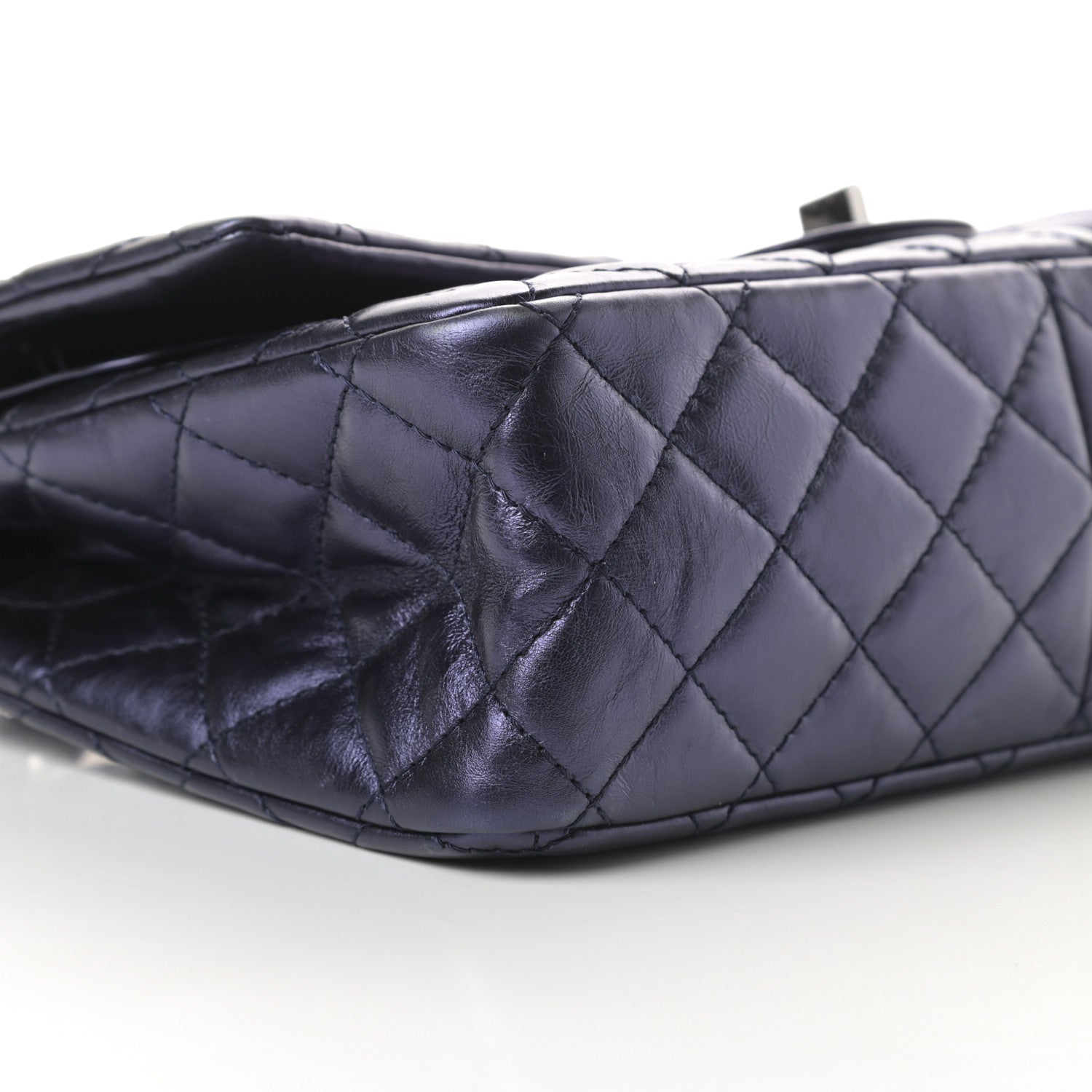 Chanel Metallic Aged Calfskin Quilted 2.55 Reissue 226 Flap Dark Navy Blue 9 of 12