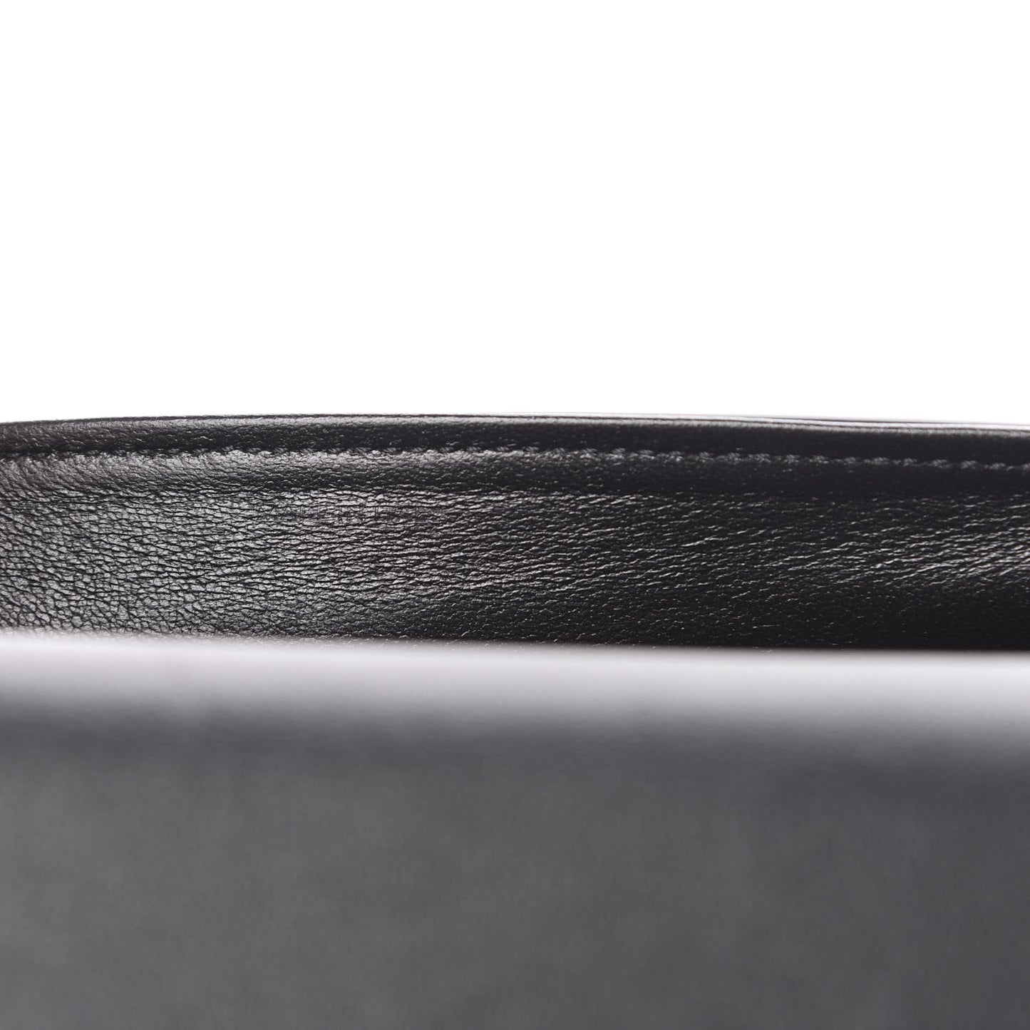Shiny Calfskin Medium Maillon Triomphe Black