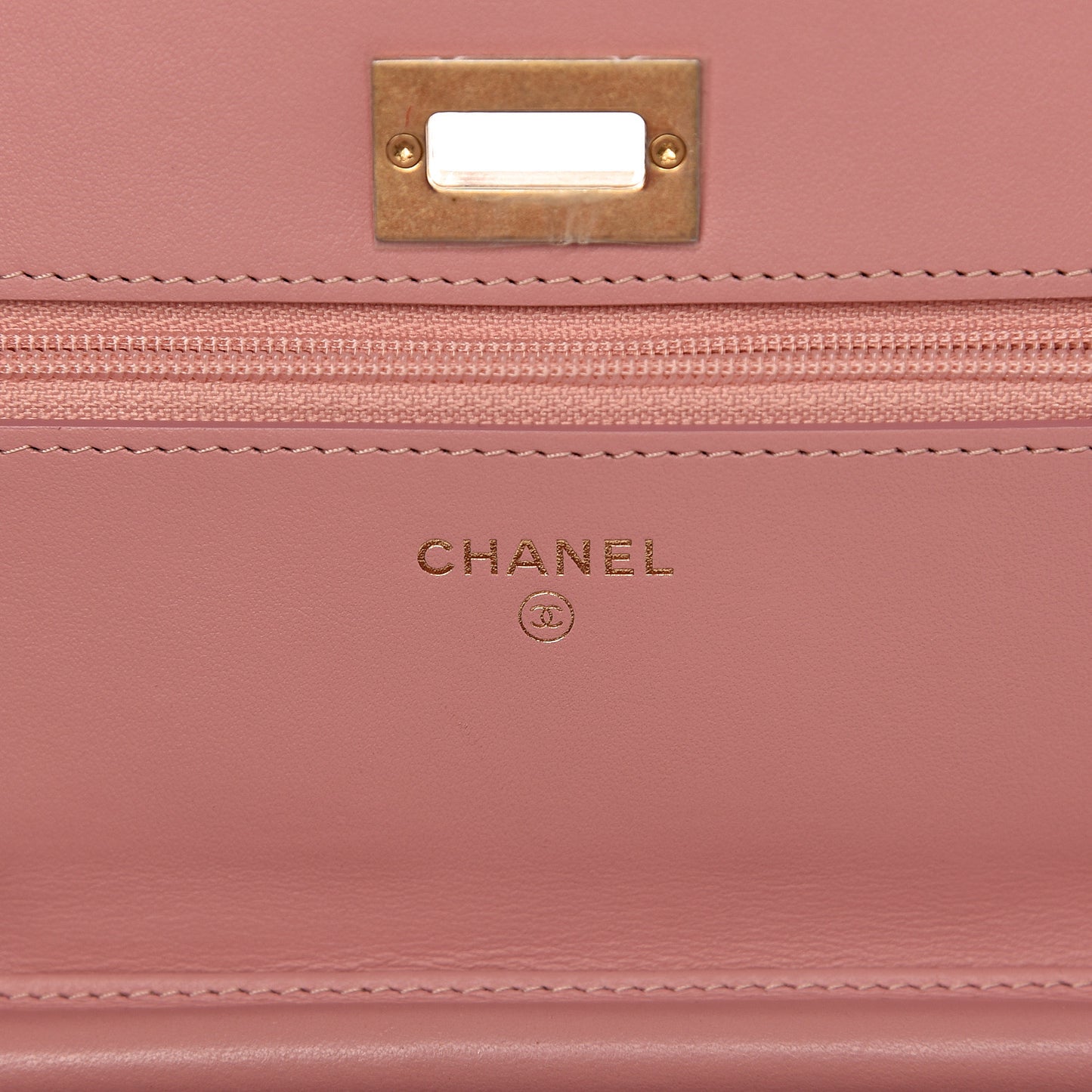 Calfskin Quilted Reissue Wallet On Chain WOC Pink