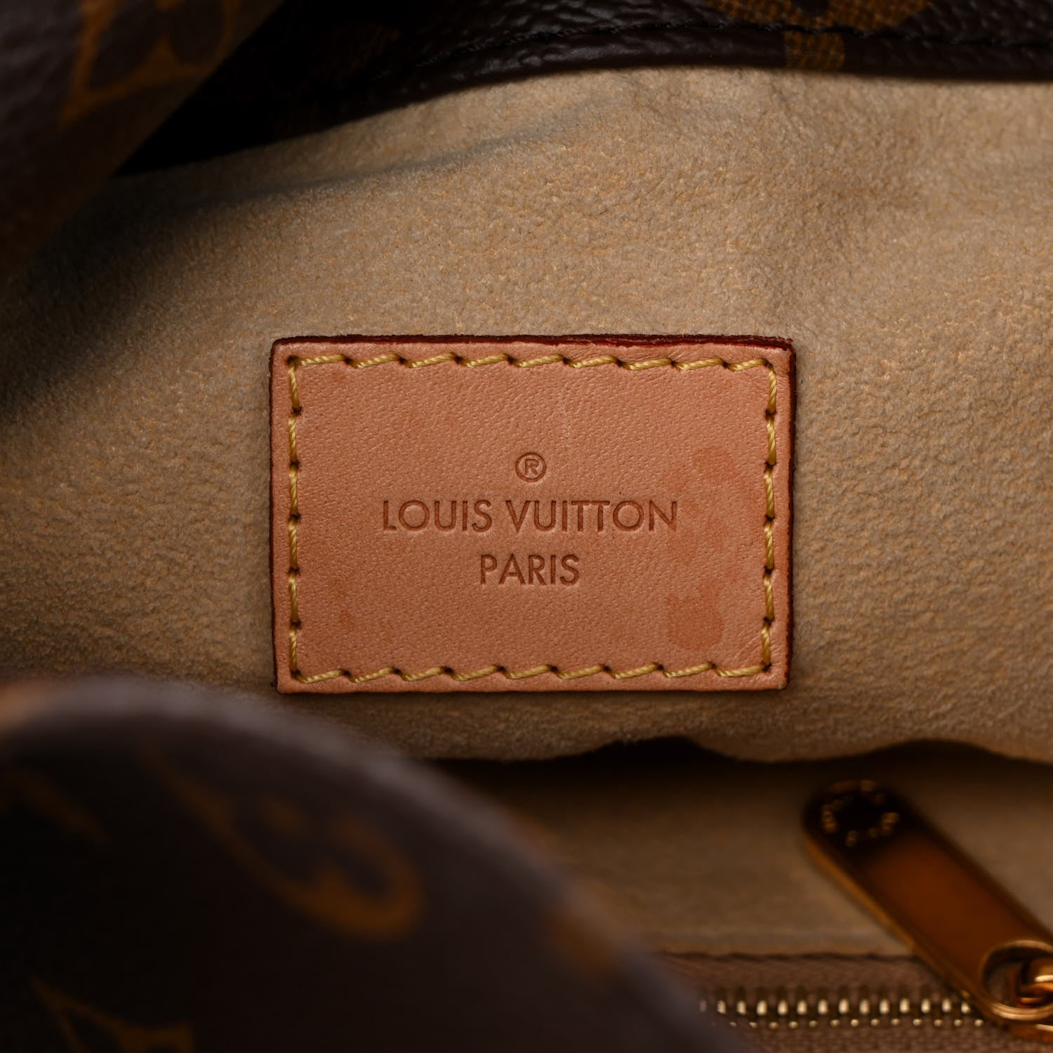 Louis Vuitton Monogram Artsy MM 6 of 11