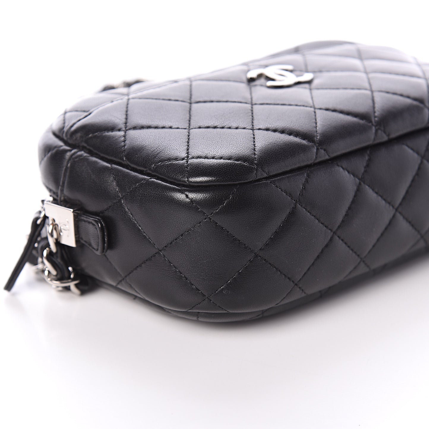 Lambskin Quilted Small Timeless Camera Case Black