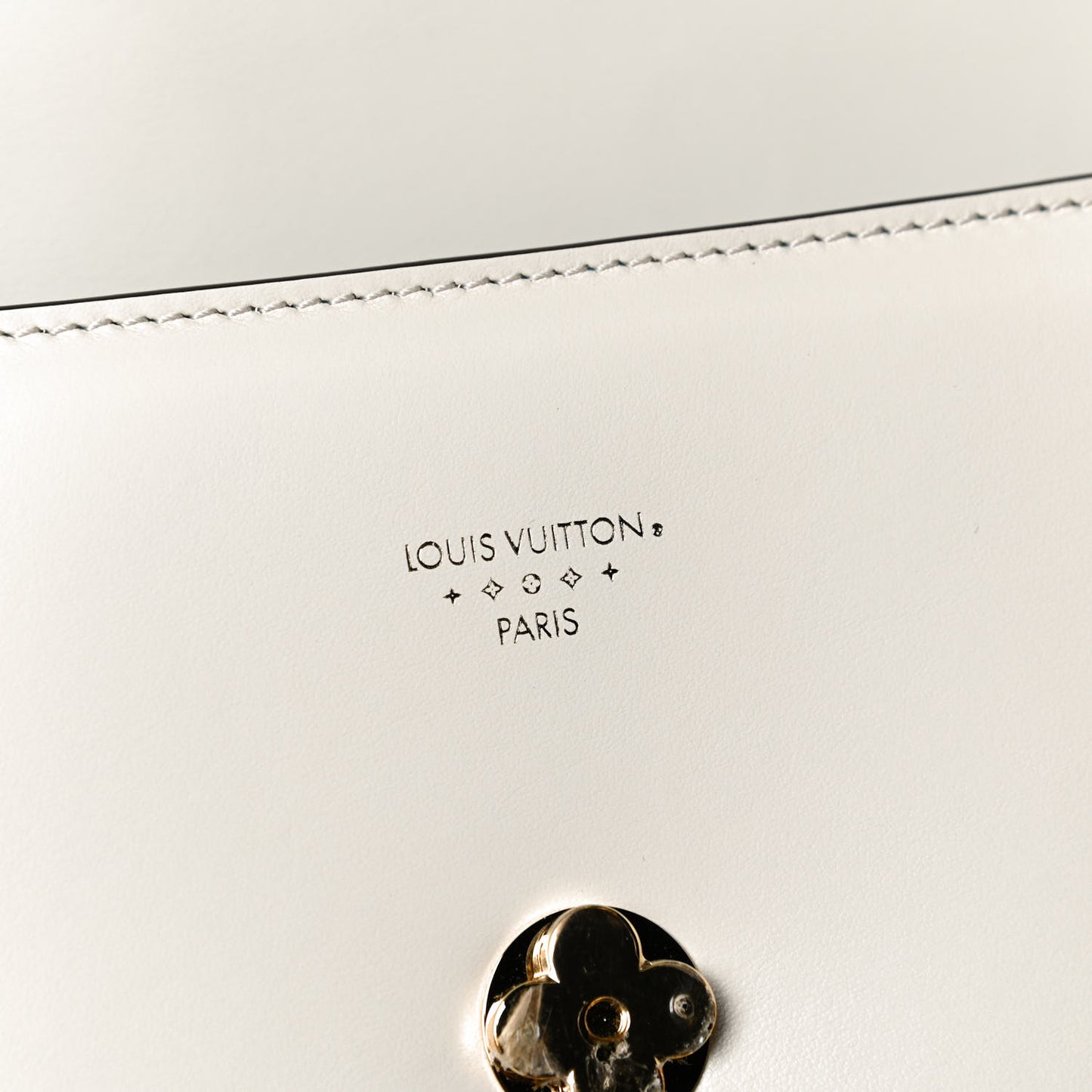 Smooth Calfskin LV Pont 9 Cream