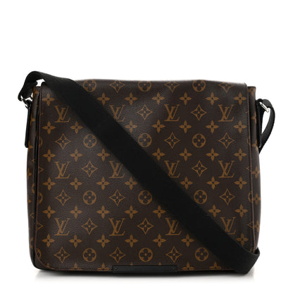 Louis Vuitton Monogram Macassar District MM 1 of 9