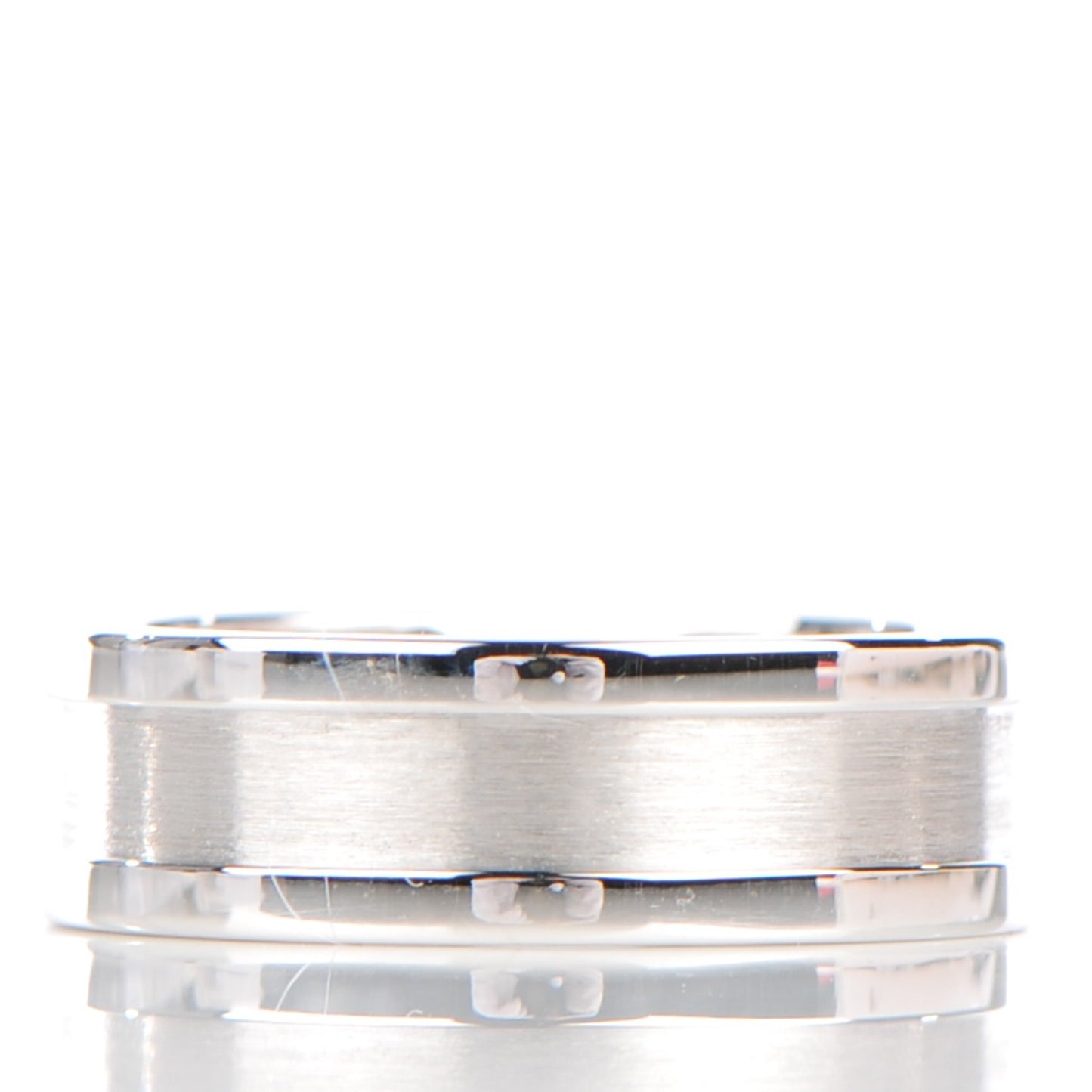 18K White Gold 7mm C De Ring 57 8