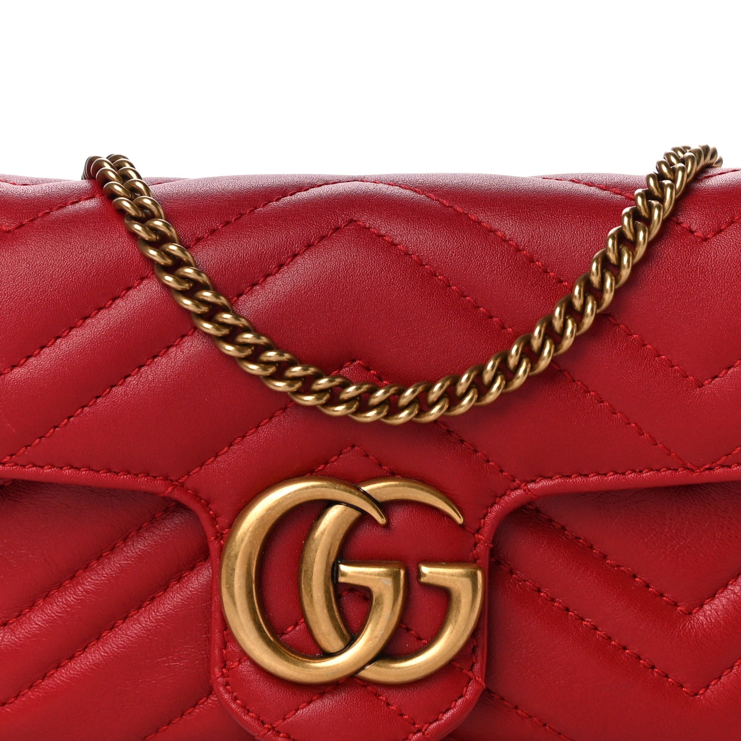 Calfskin Matelasse Super Mini GG Marmont Shoulder Bag Hibiscus Red