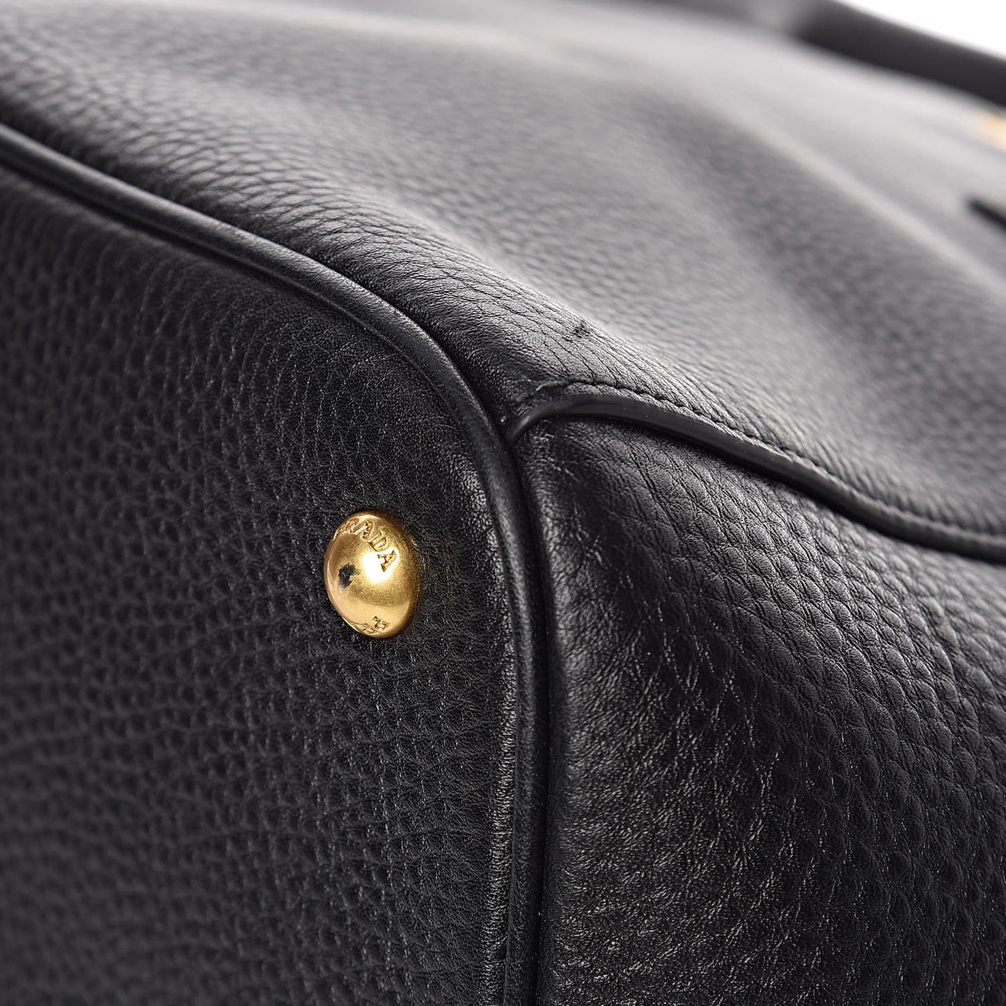 Vitello Daino Tote Black