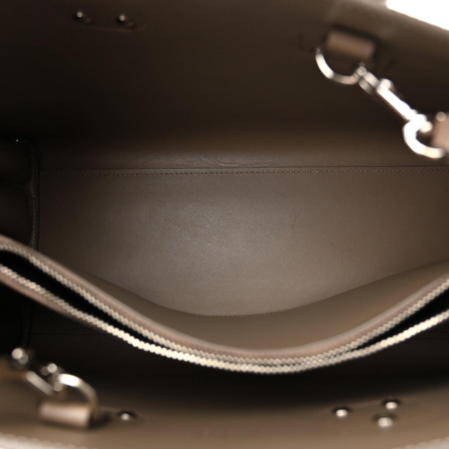 Grained Calfskin Topstitch Small Classic Sac De Jour Taupe