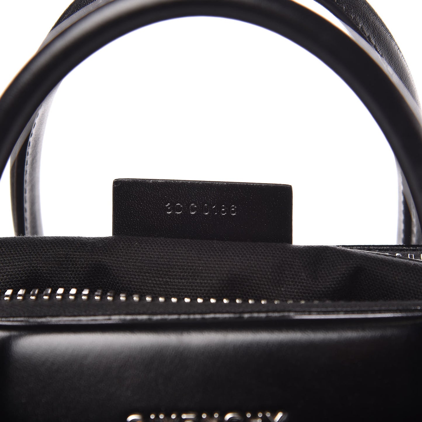 Shiny Lord Calfskin Medium Antigona Black