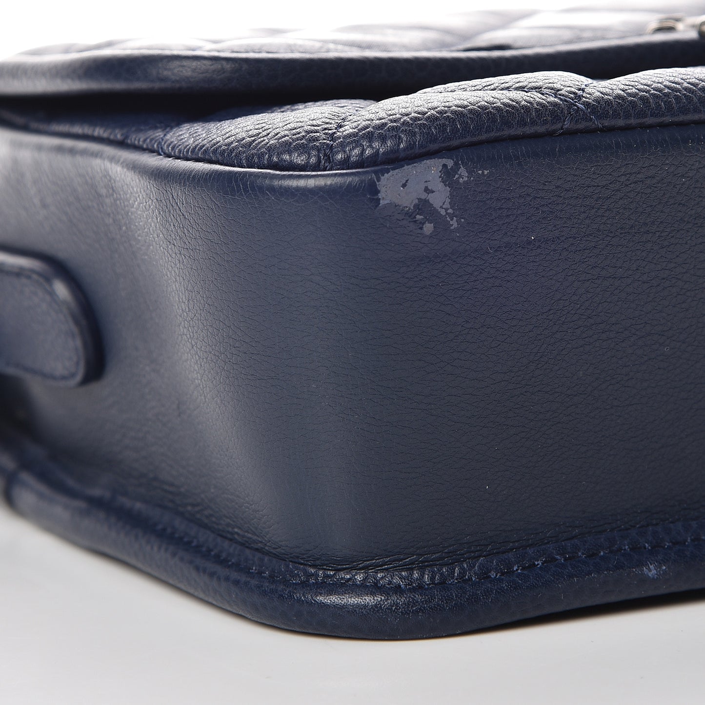 Caviar Iridescent Calfskin Quilted Small Daily Carry Messenger Navy