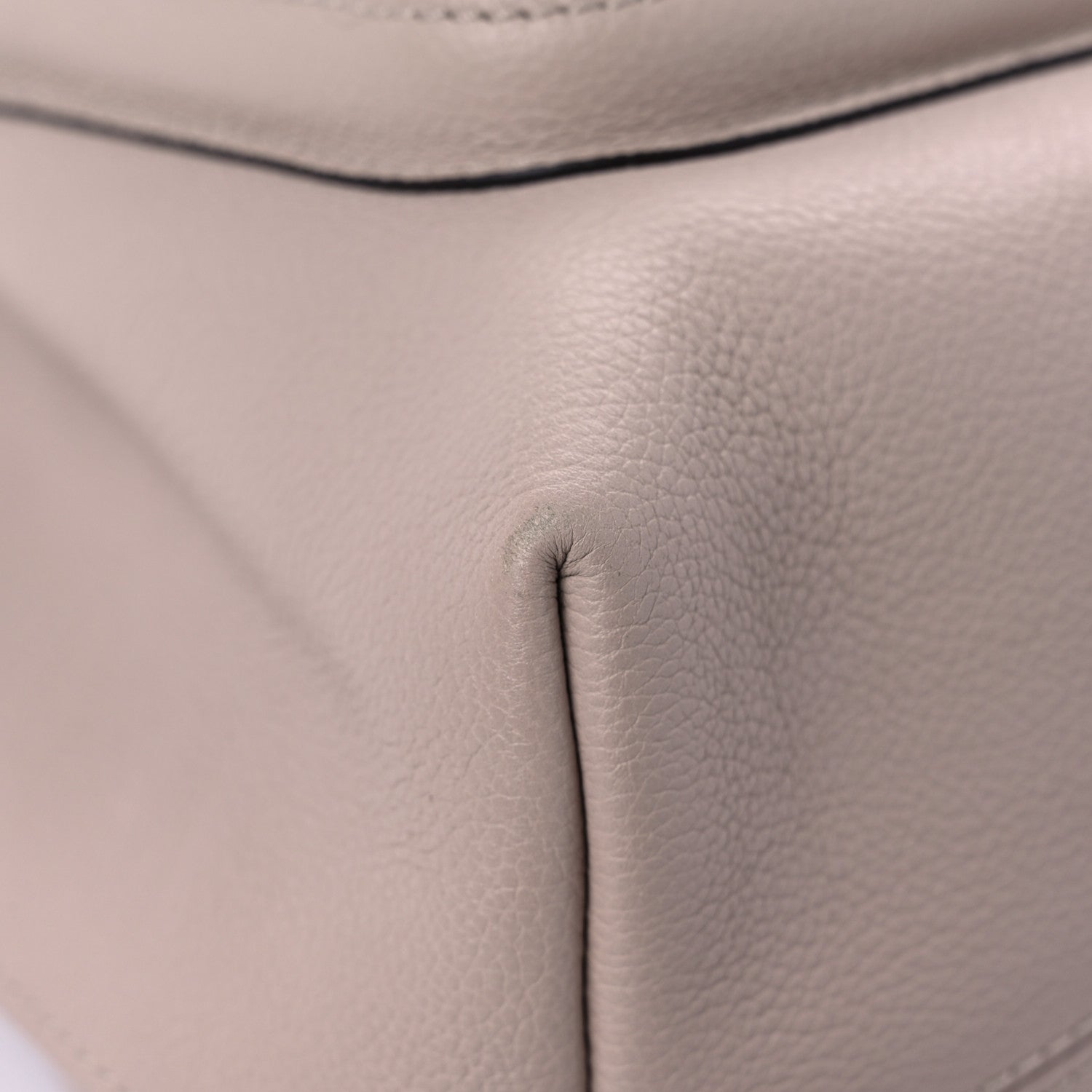 Louis Vuitton Calfskin Lockme Bucket MM Greige 7 of 13