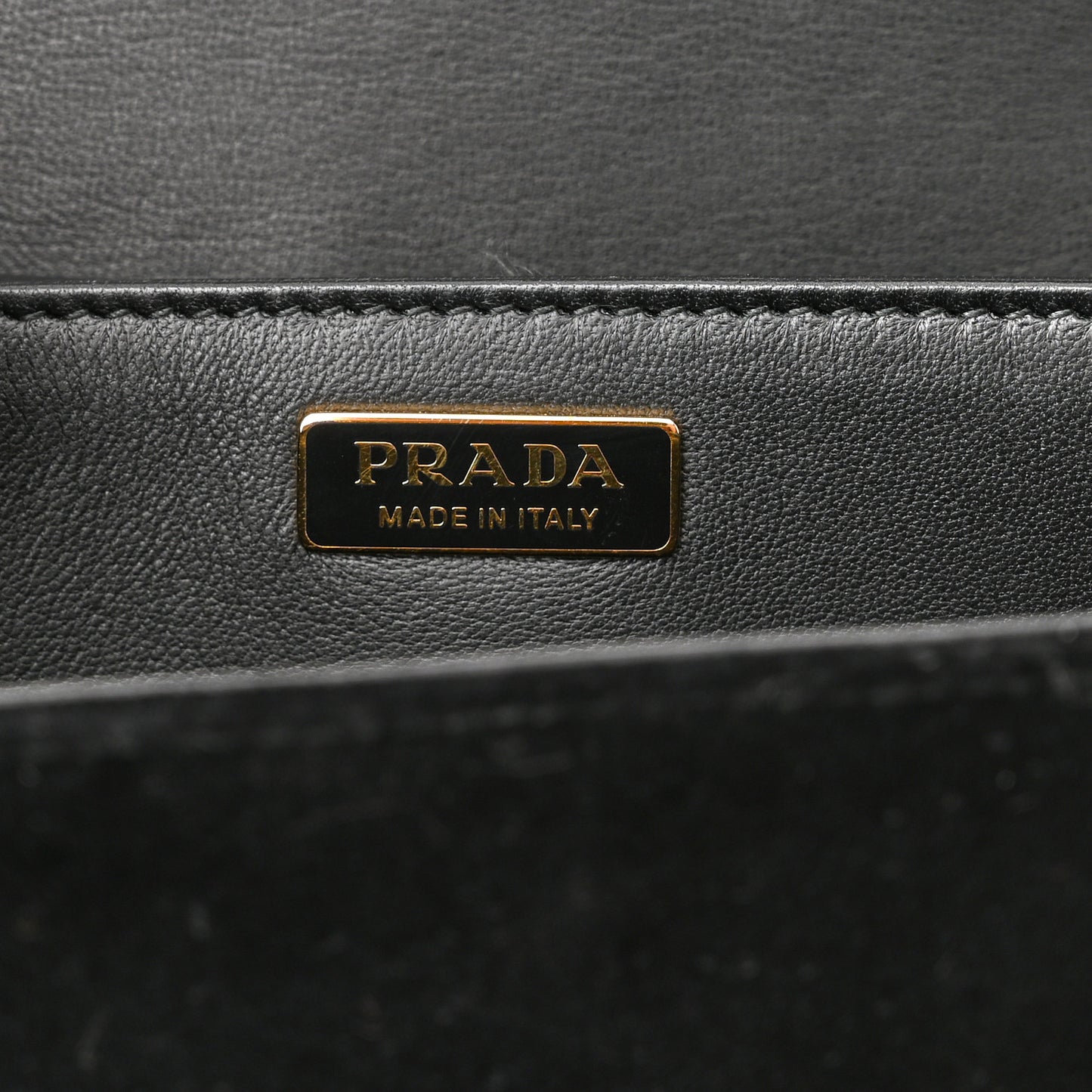 Velvet City Calfskin Cahier Bag Black