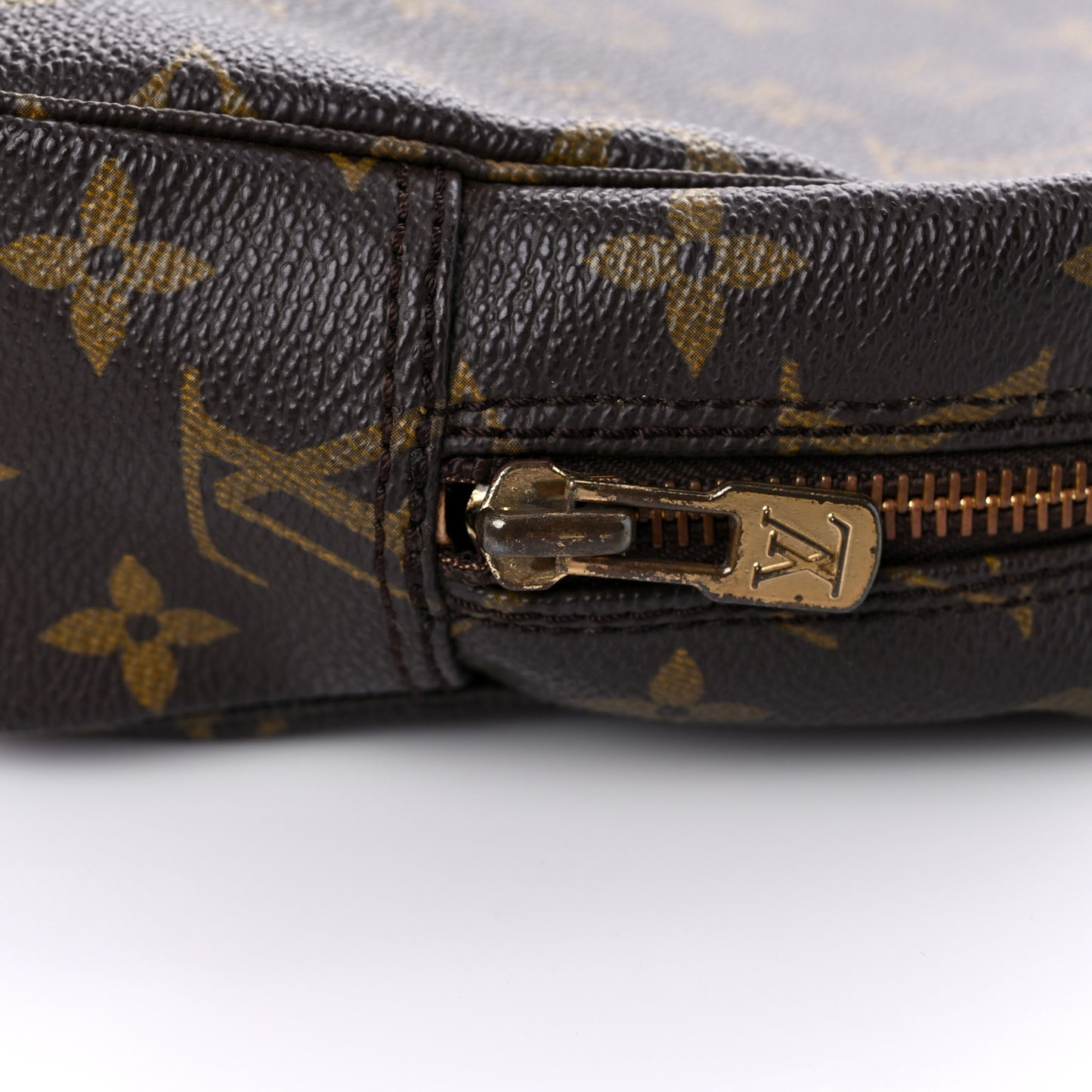 Monogram Trousse Toilette 23