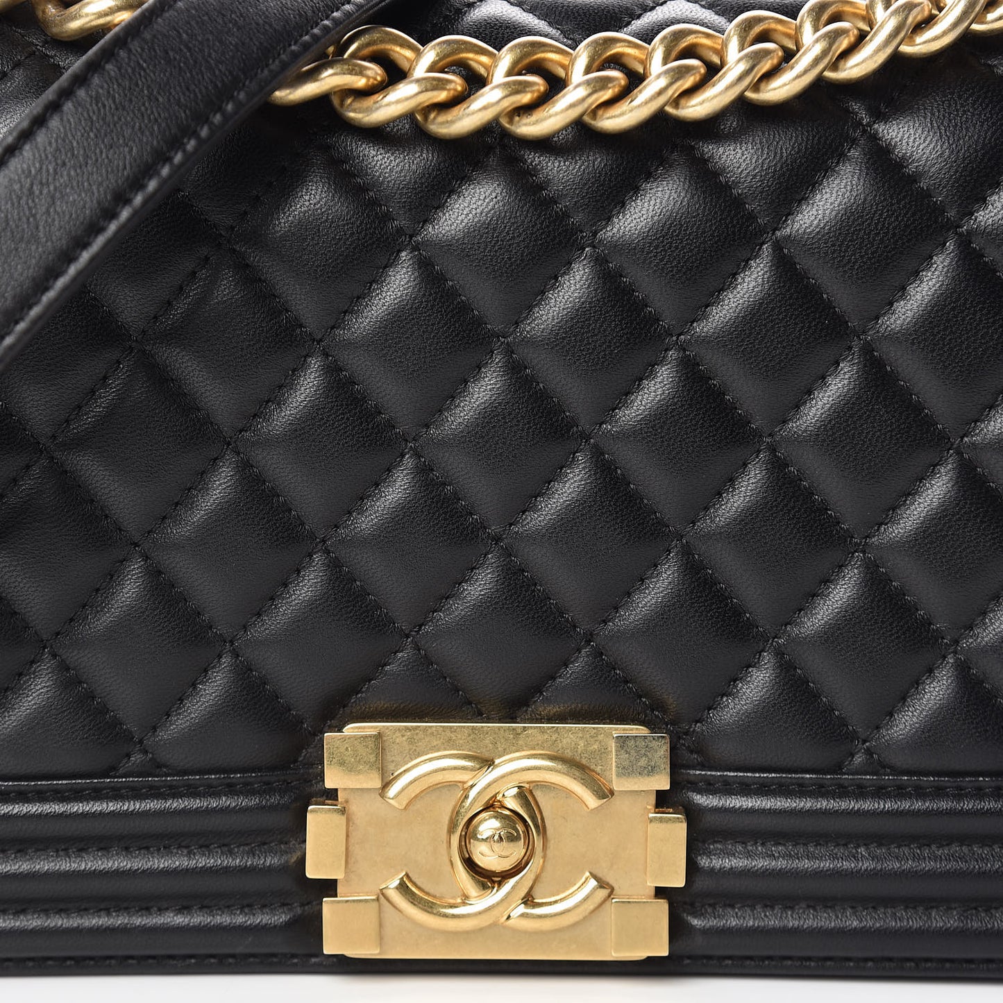 Lambskin Quilted Medium Boy Flap Black