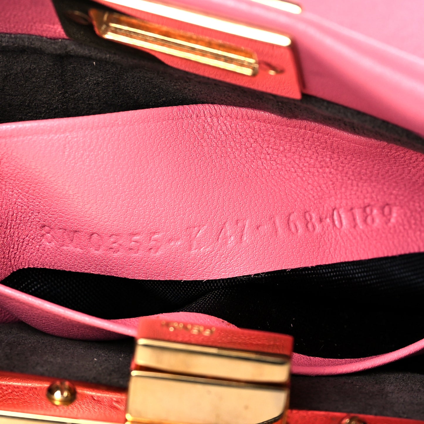 Shiny Nappa Micro Peekaboo Iconic Satchel Rosa Fluo